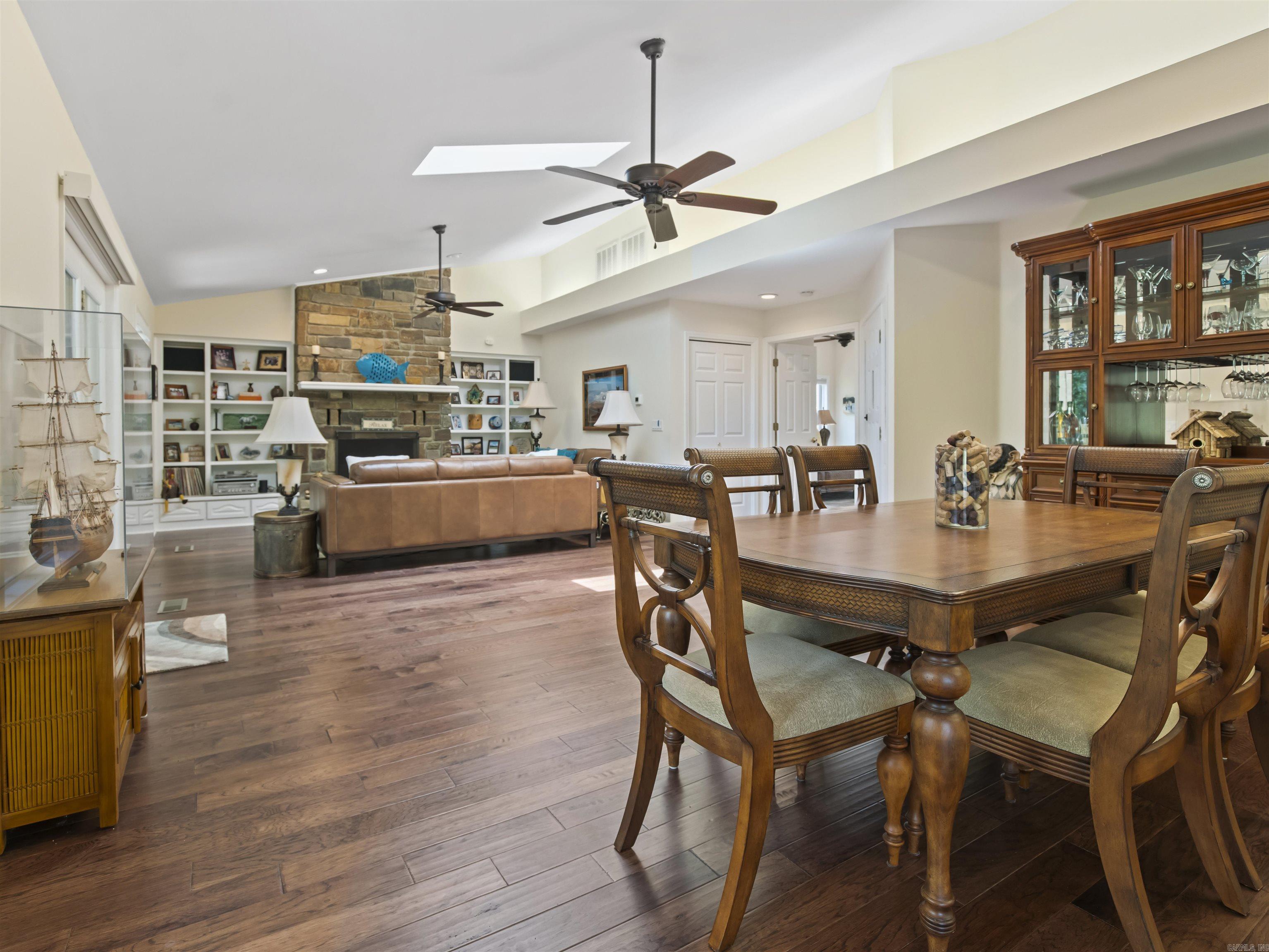 Ponce De Leon - Residential