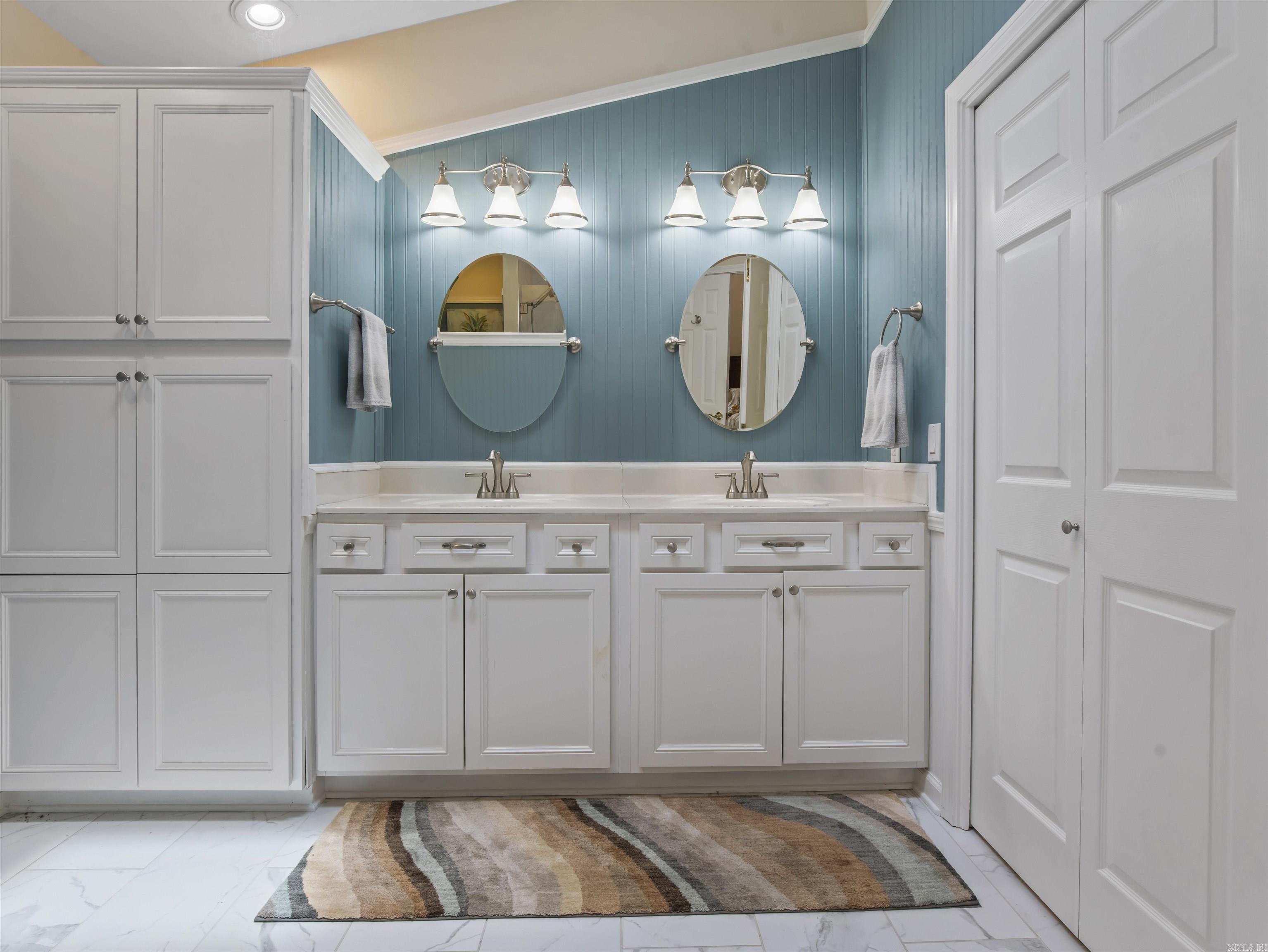 Ponce De Leon - Residential