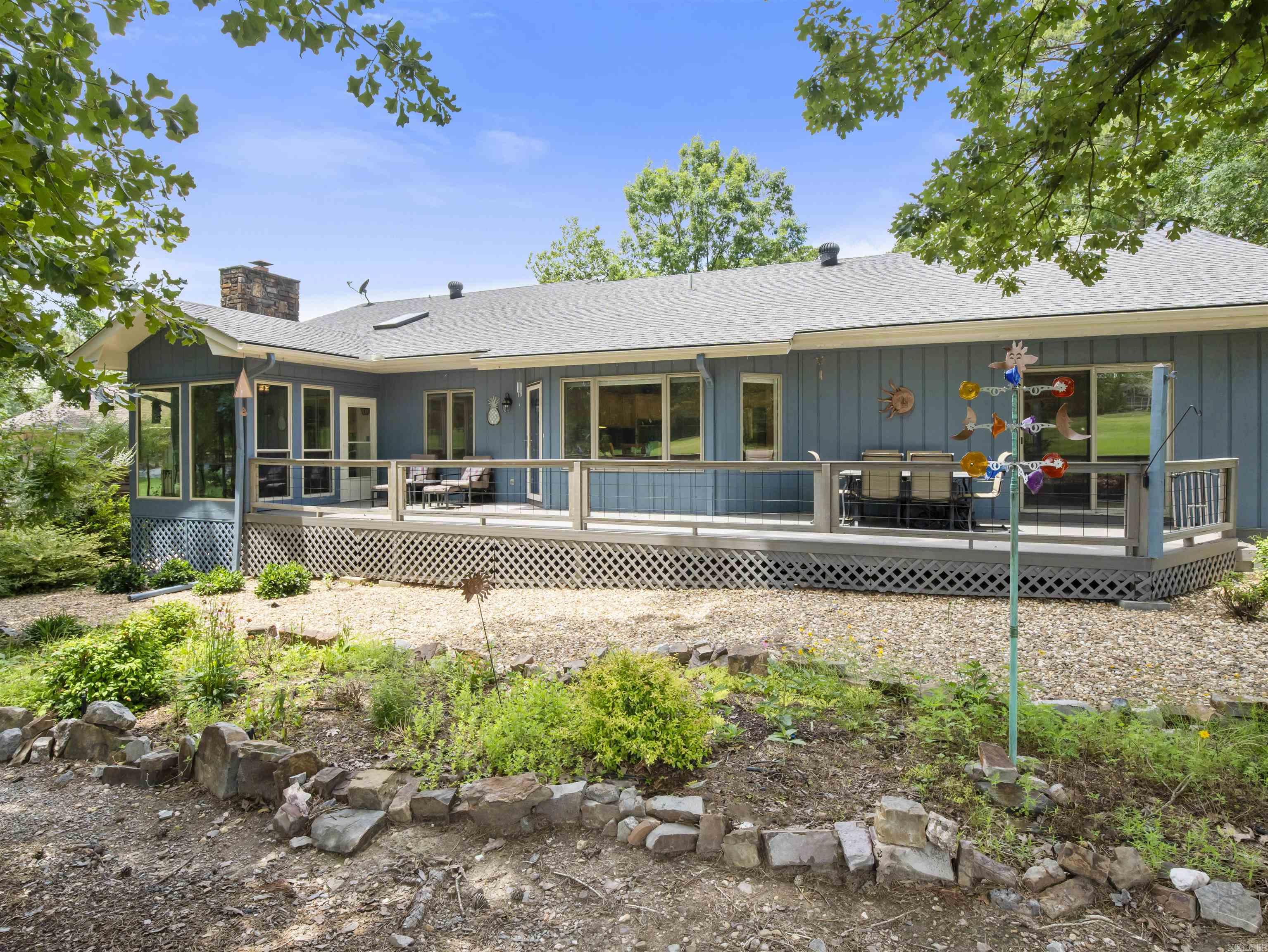 Ponce De Leon - Residential