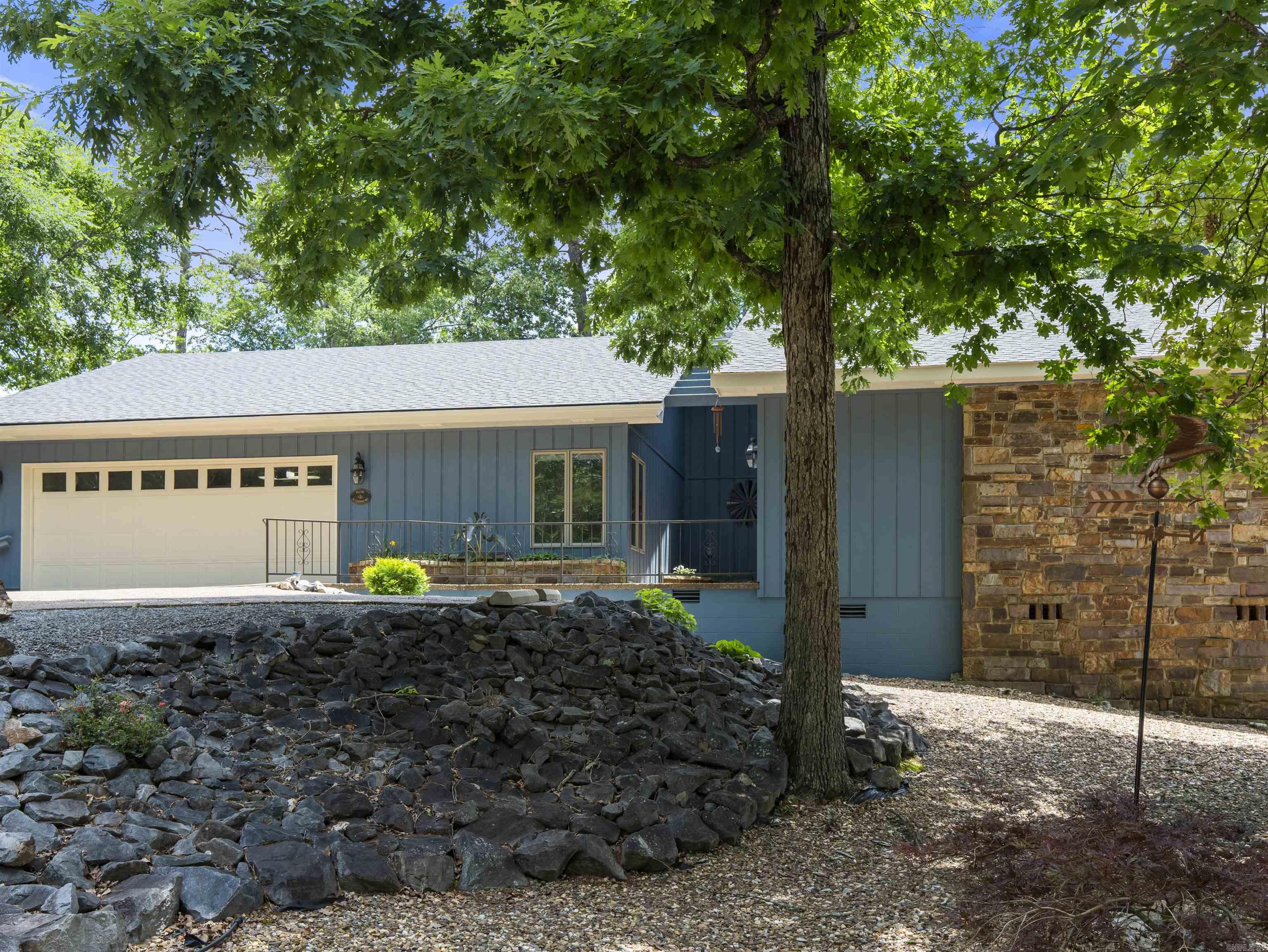 Ponce De Leon - Residential