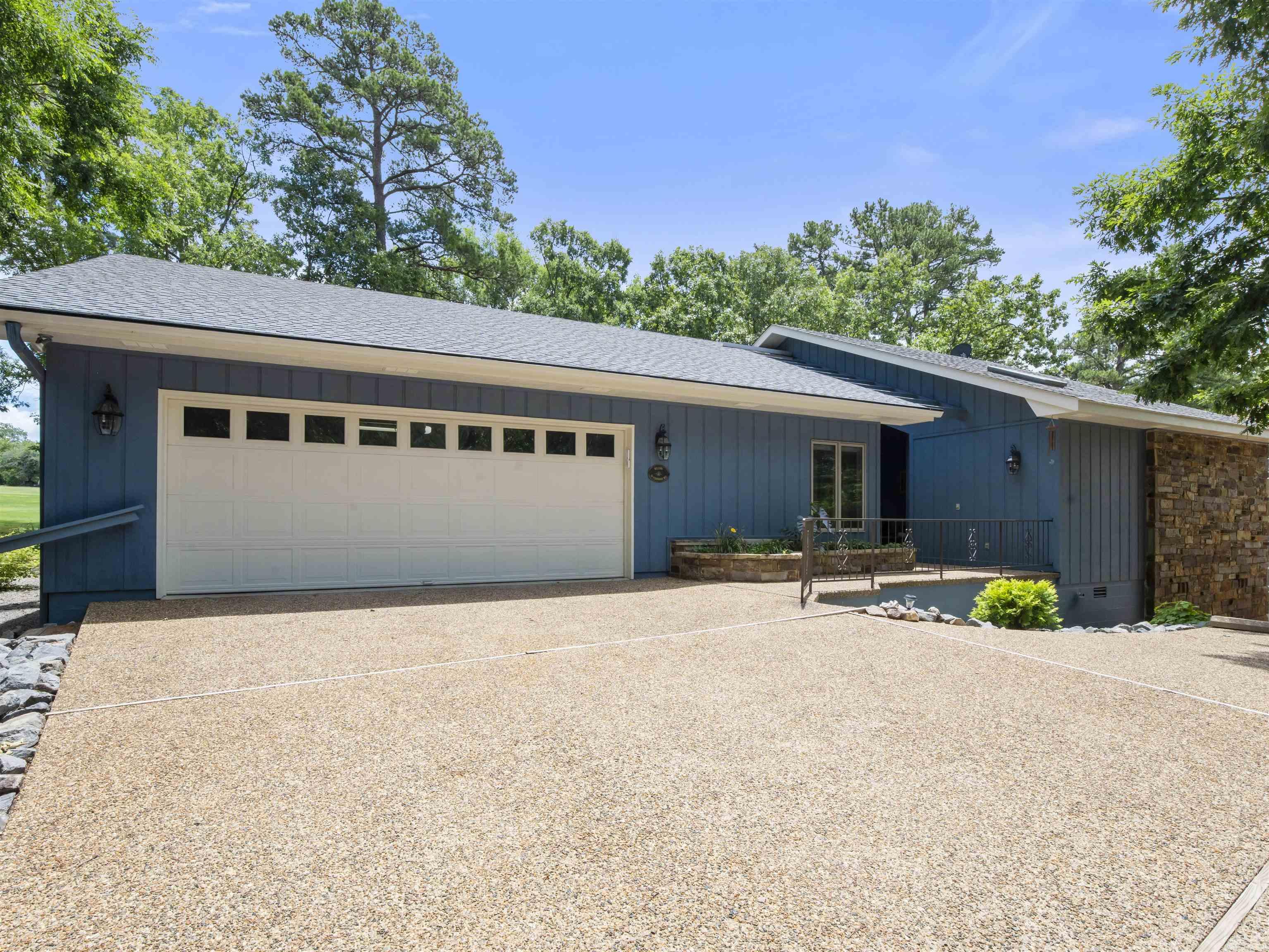 Ponce De Leon - Residential