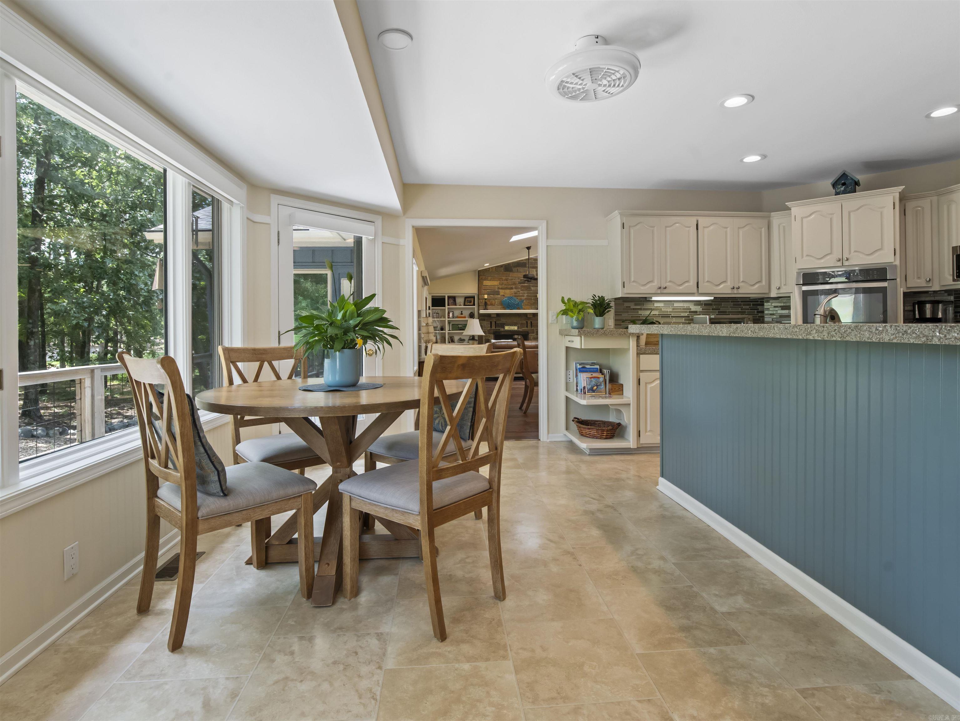 Ponce De Leon - Residential