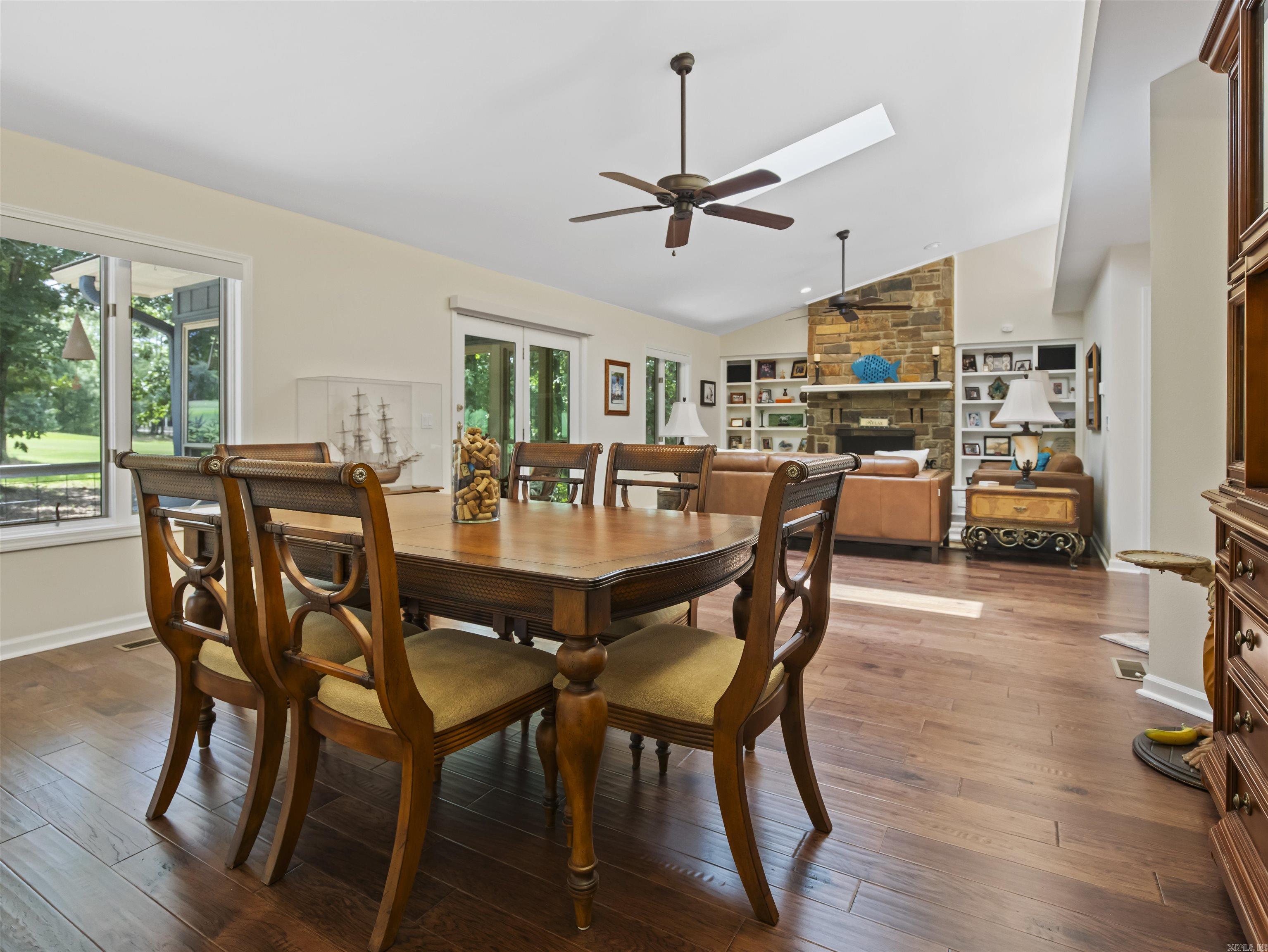 Ponce De Leon - Residential