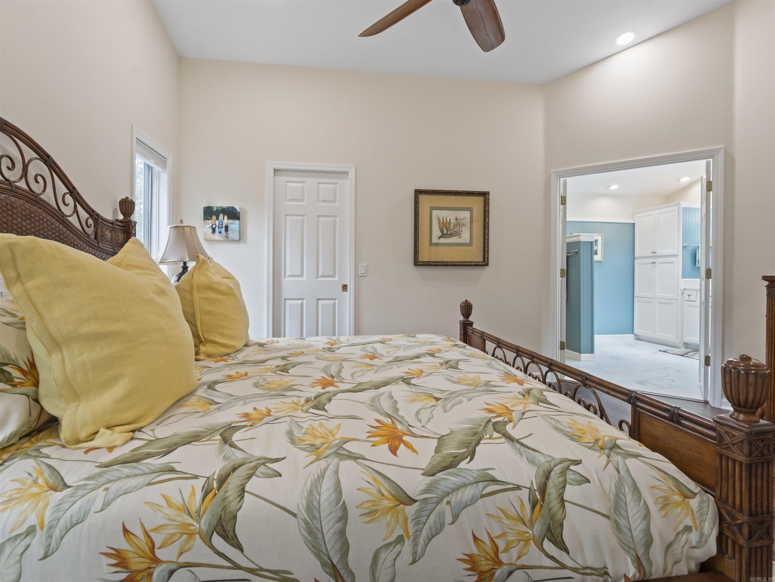 Ponce De Leon - Residential