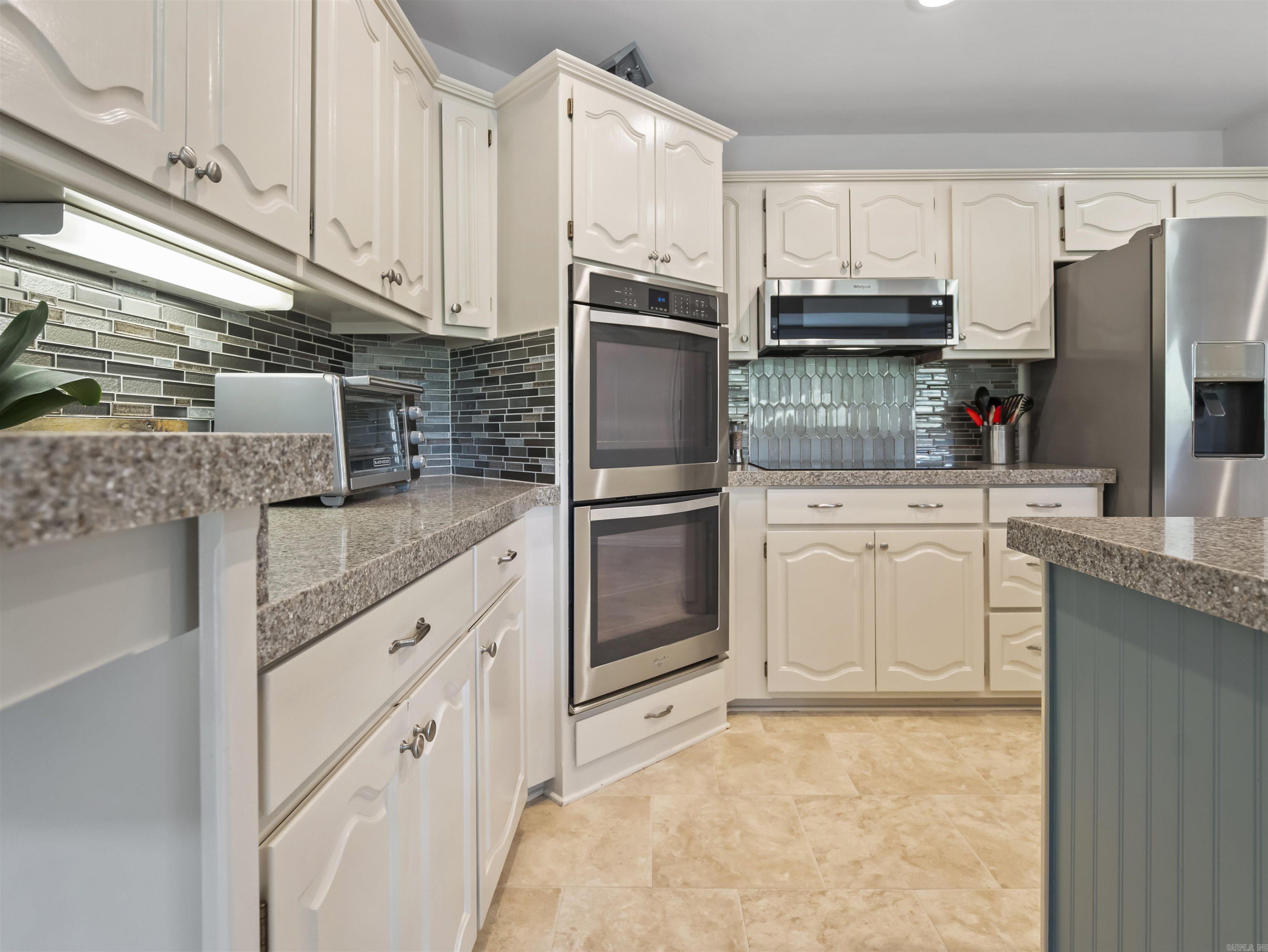 Ponce De Leon - Residential