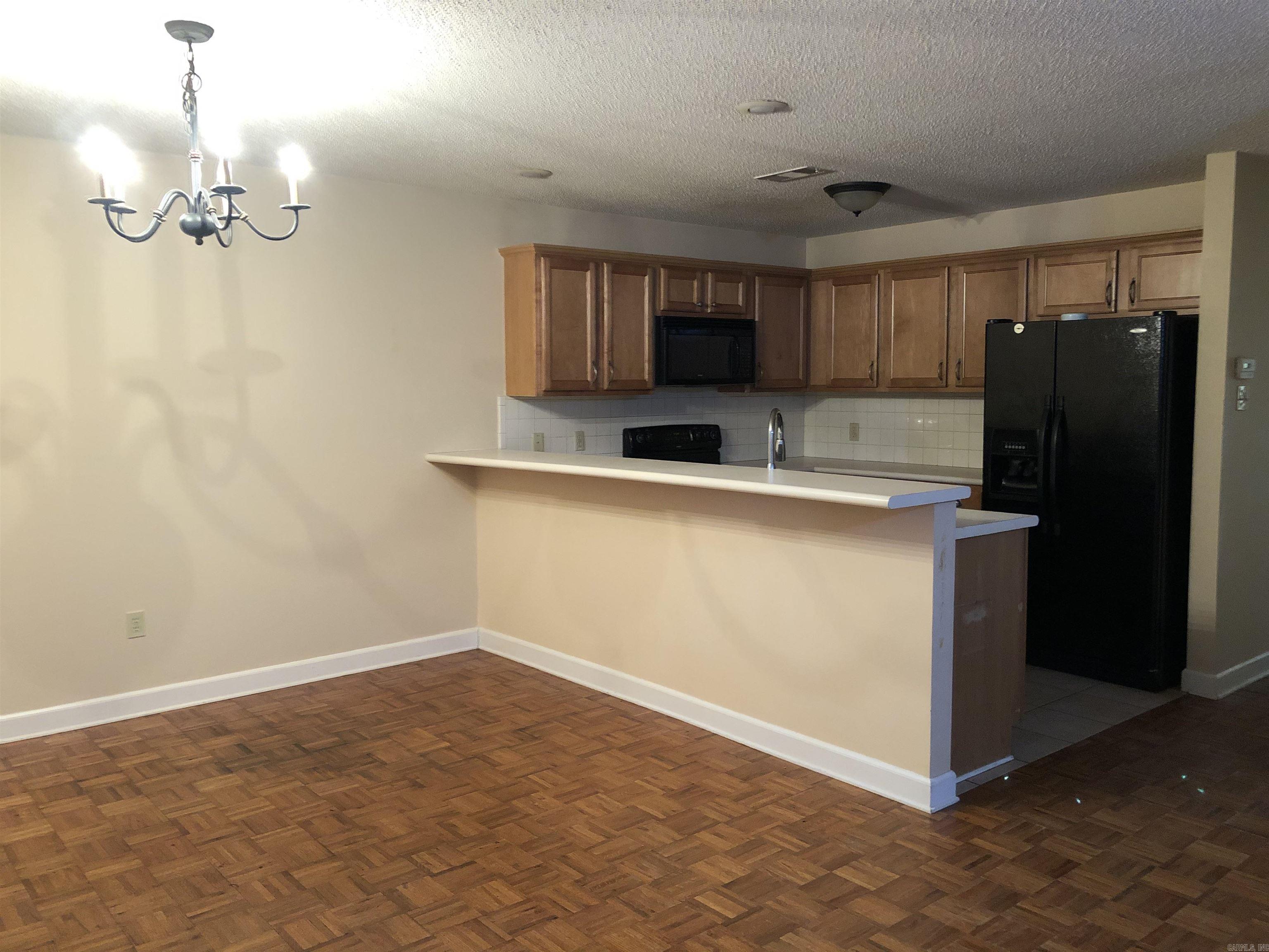 Slaten Vinson - Residential Income