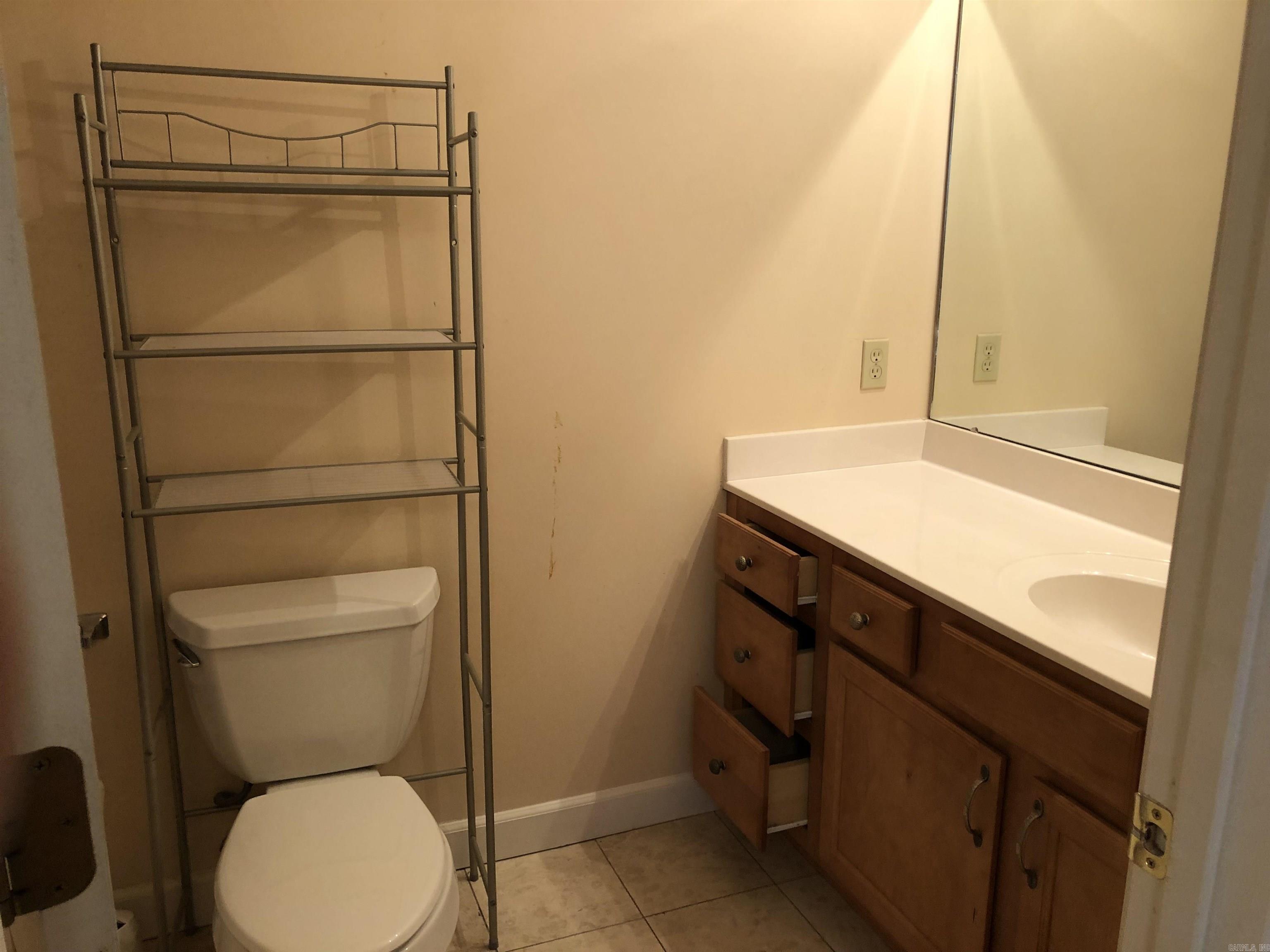 Slaten Vinson - Residential Income