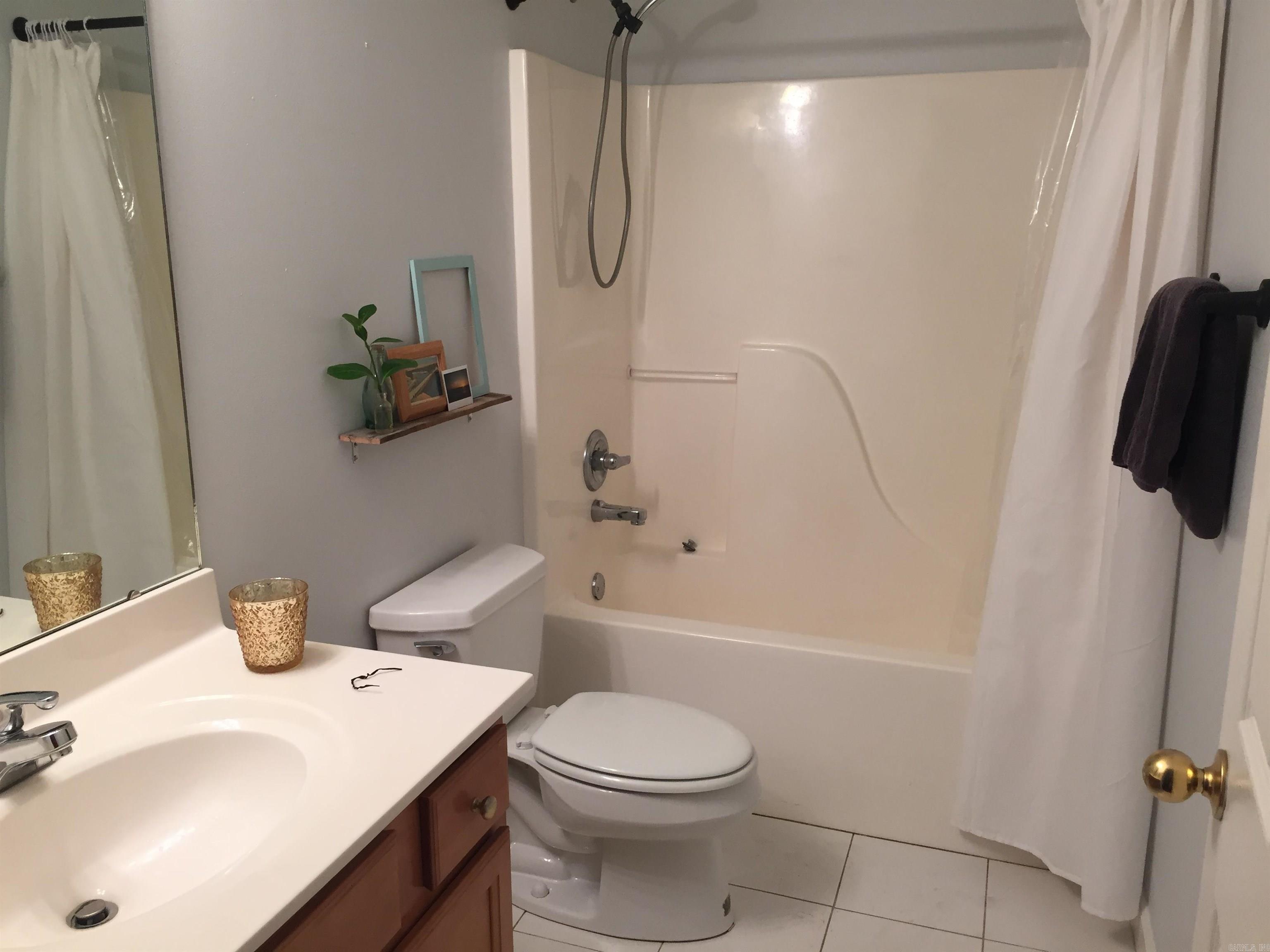 Slaten Vinson - Residential Income