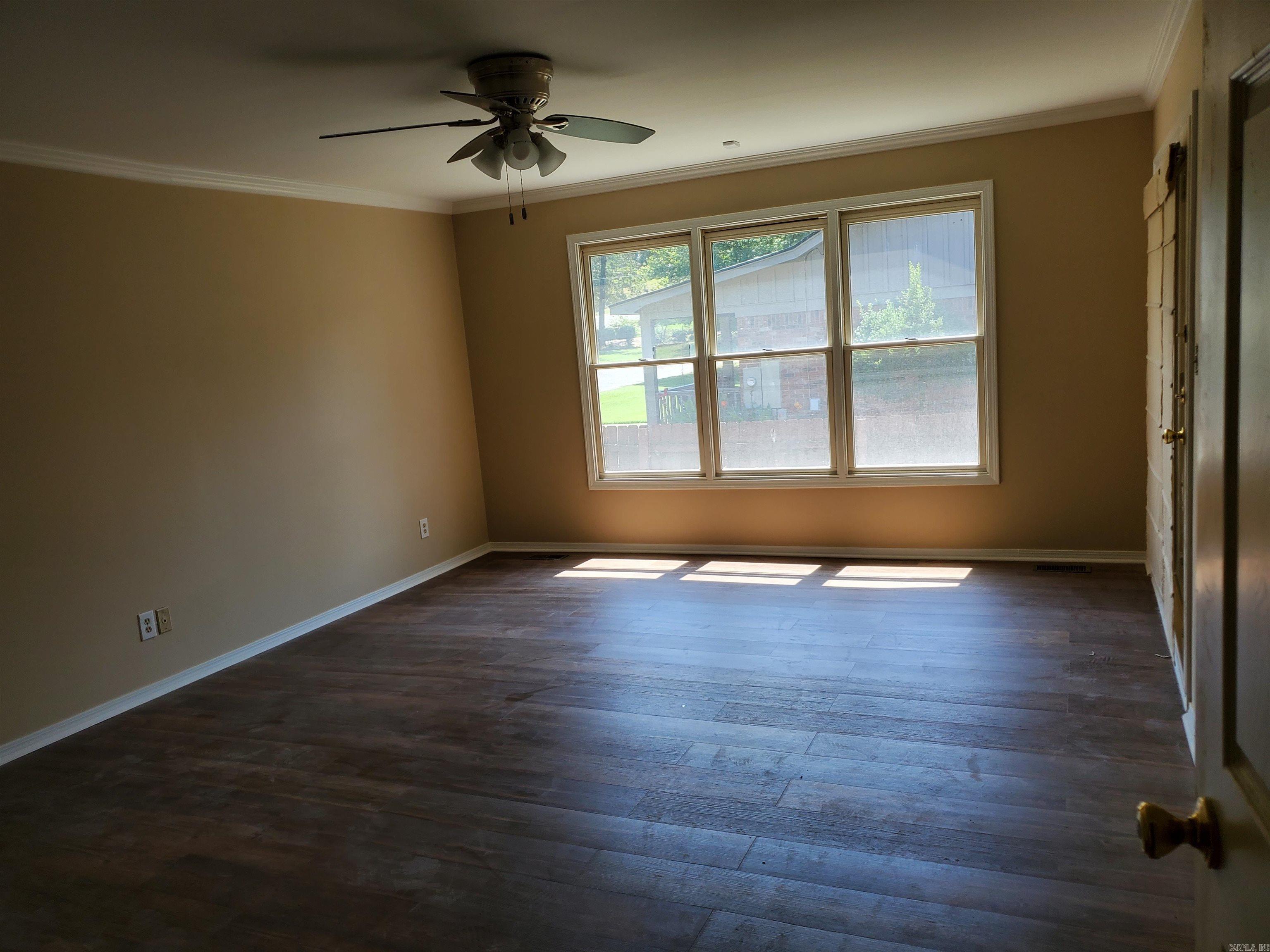 WATERS EDGE - Residential