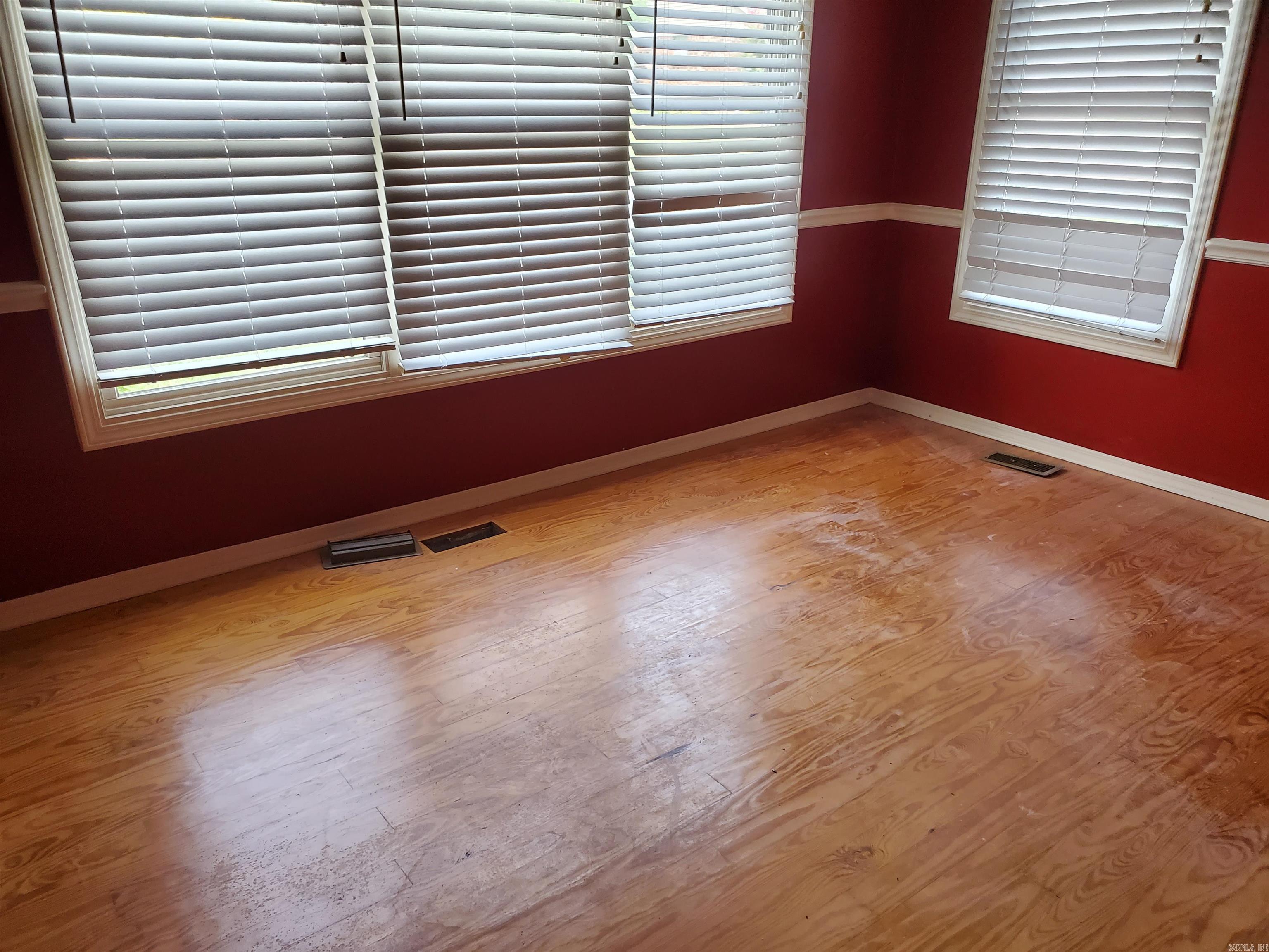 WATERS EDGE - Residential