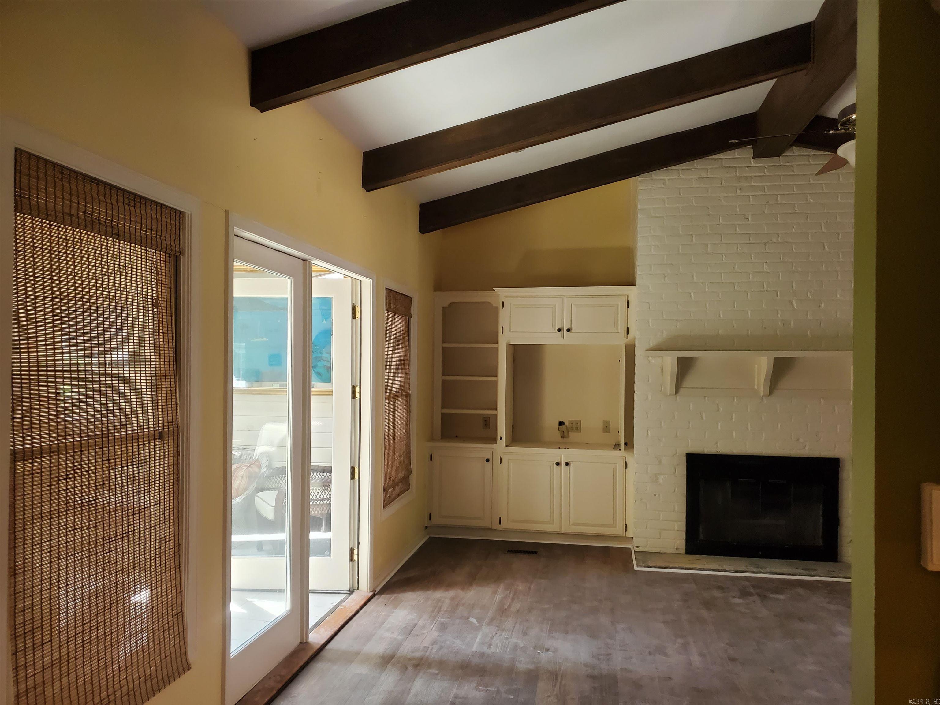 WATERS EDGE - Residential