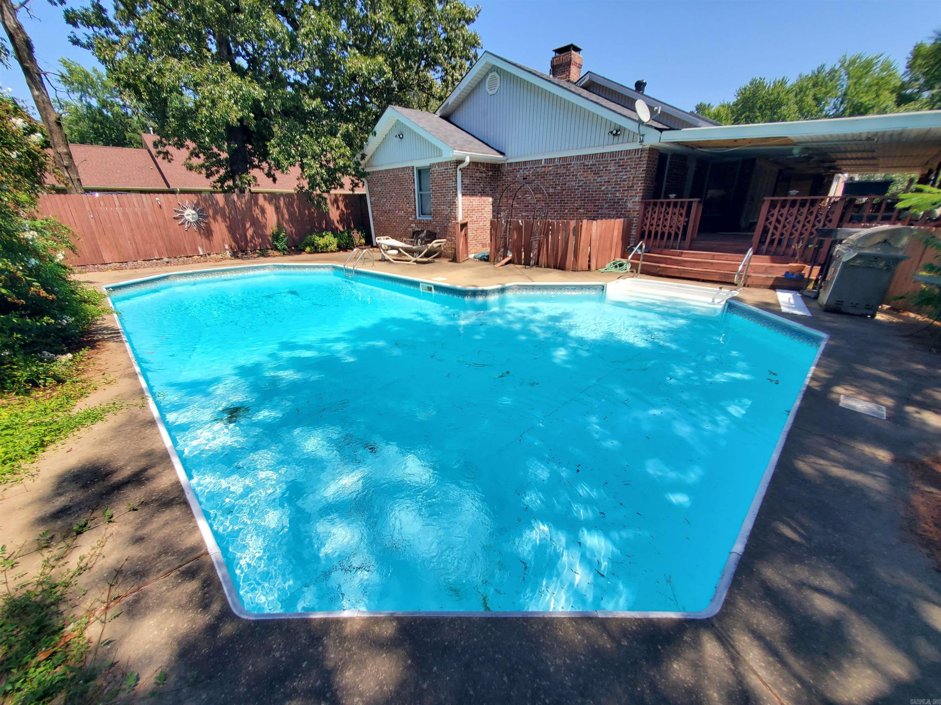 WATERS EDGE - Residential