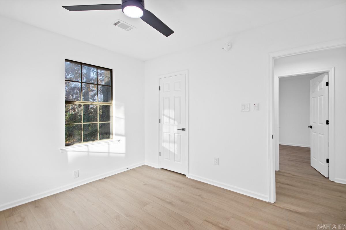 OAK GLEN - Residential