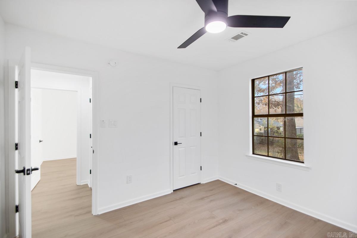 OAK GLEN - Residential