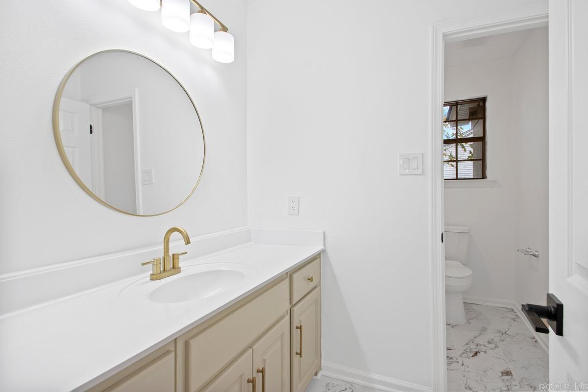 OAK GLEN - Residential