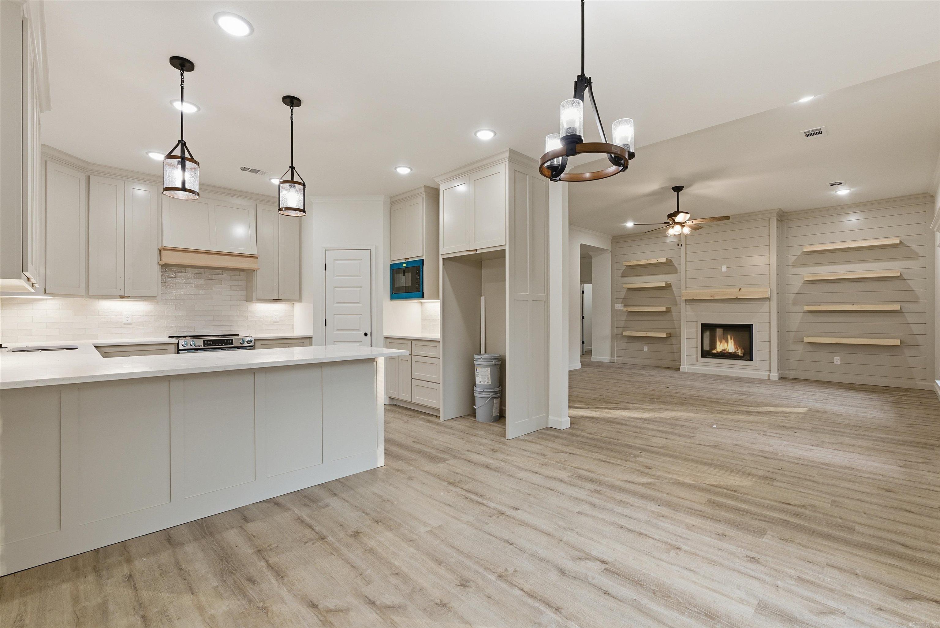 Castle Heights - Residential