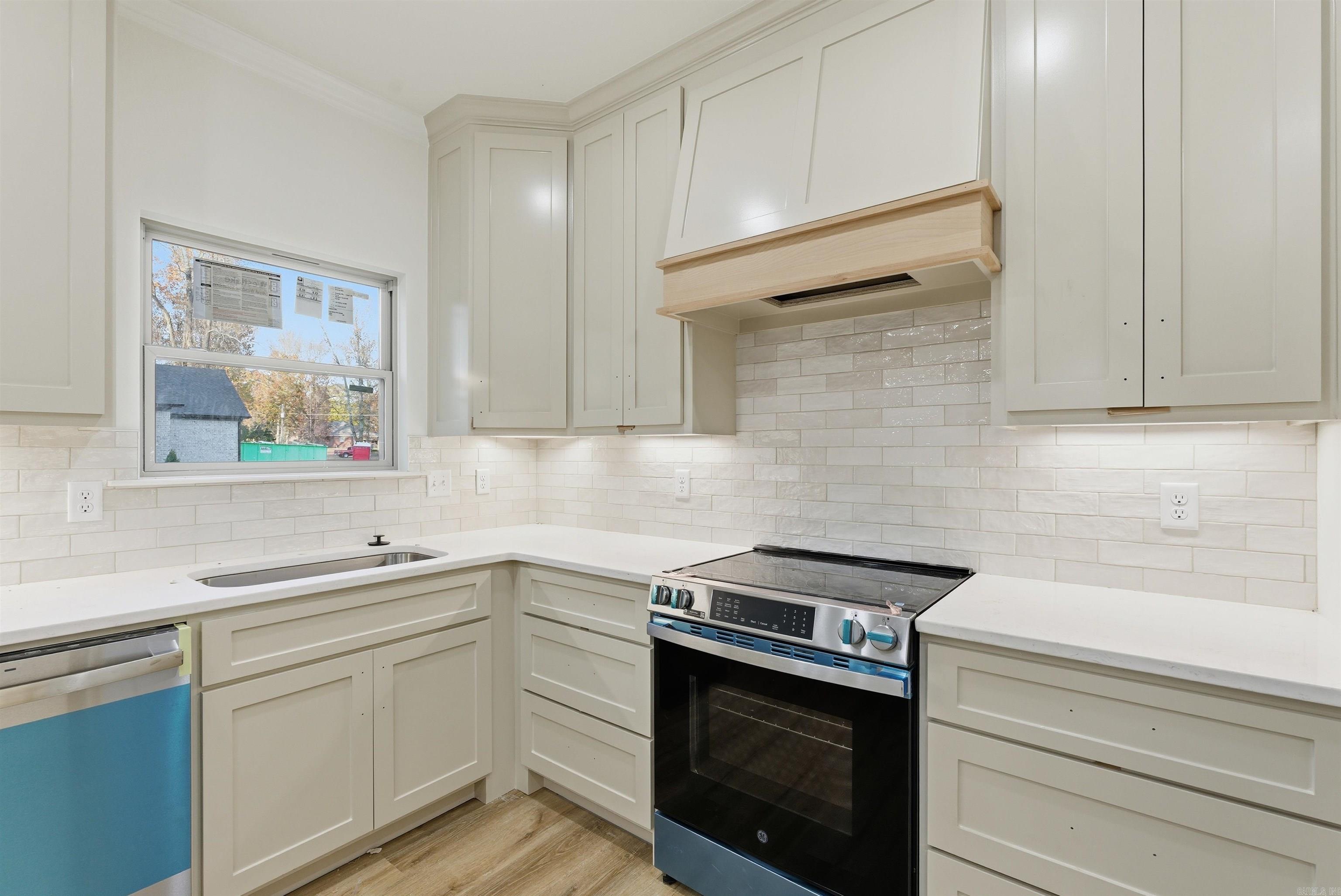 Castle Heights - Residential