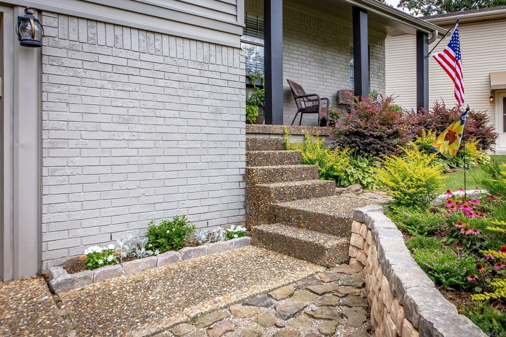 GREEN HILLS - Residential