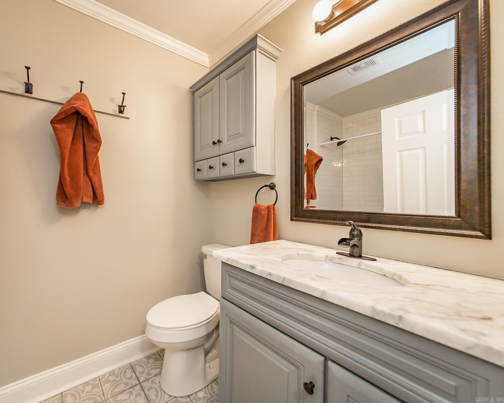 GREEN HILLS - Residential