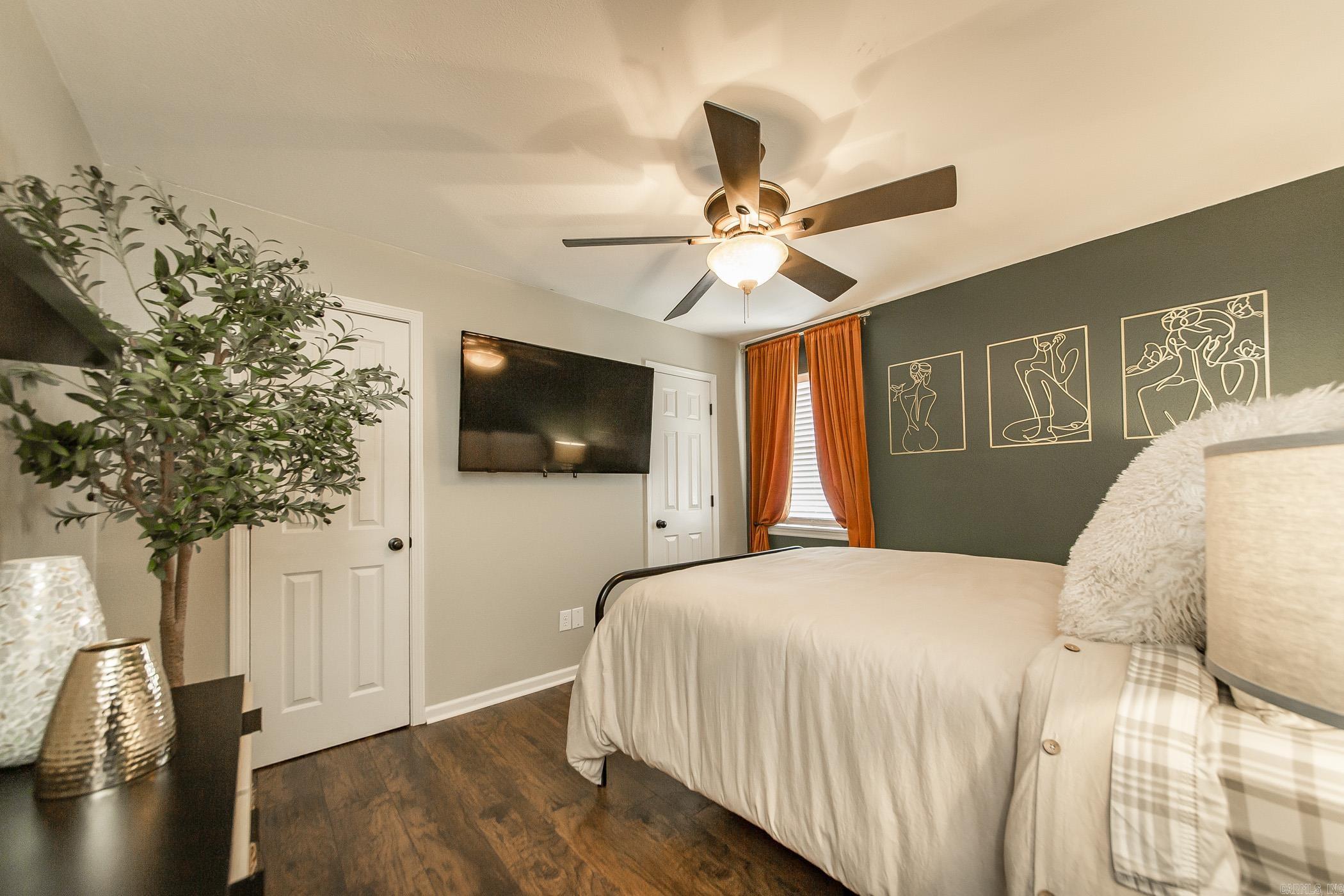 GREEN HILLS - Residential