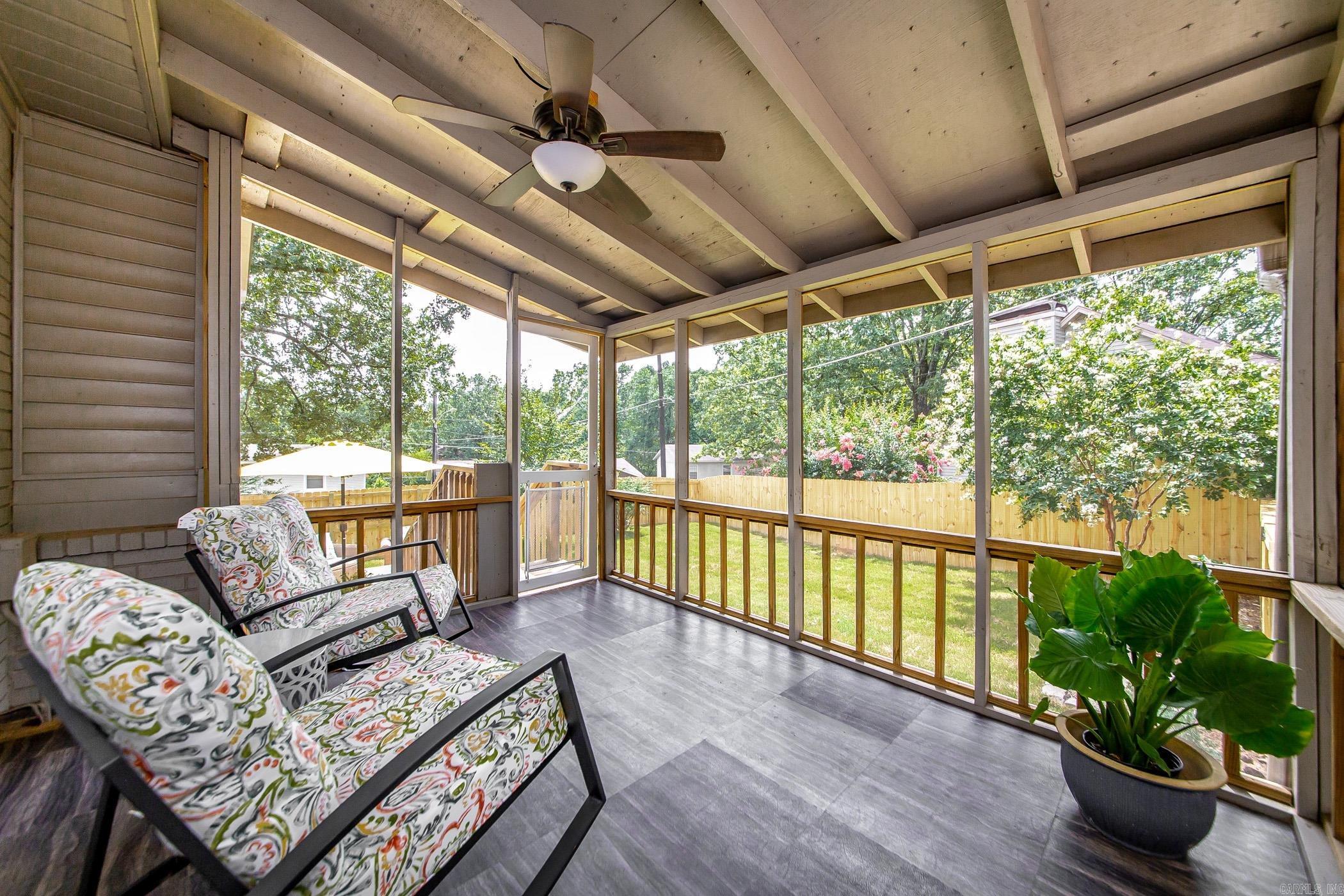 GREEN HILLS - Residential