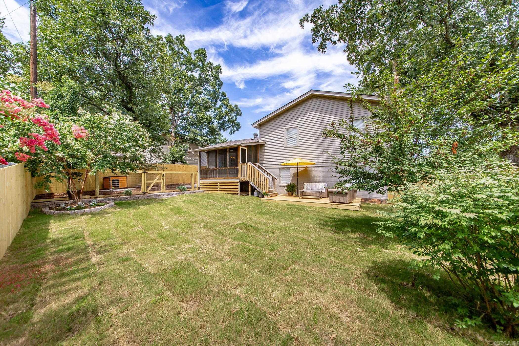 GREEN HILLS - Residential