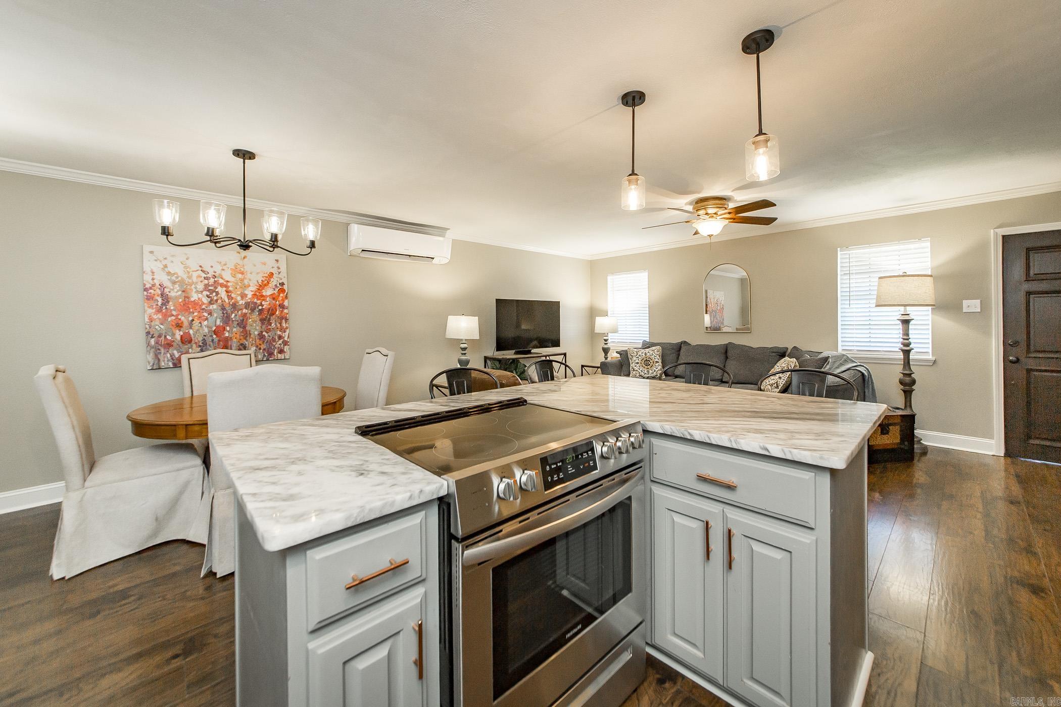 GREEN HILLS - Residential