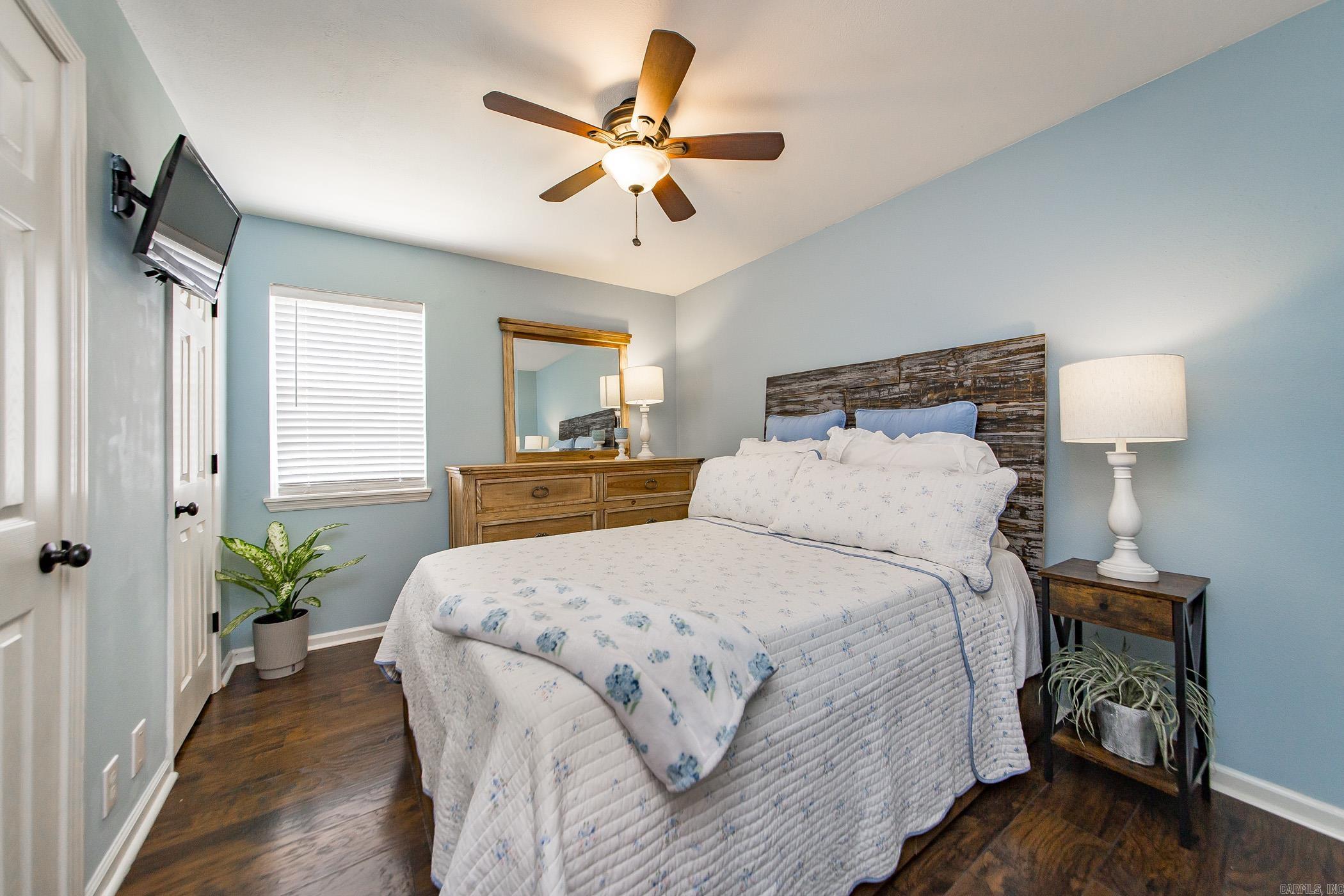 GREEN HILLS - Residential