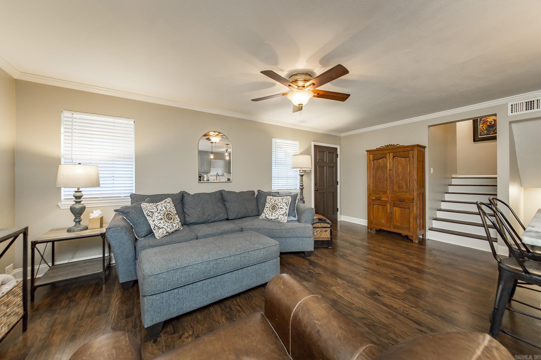 GREEN HILLS - Residential