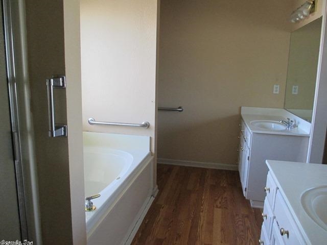 Quail Hollow - Residential