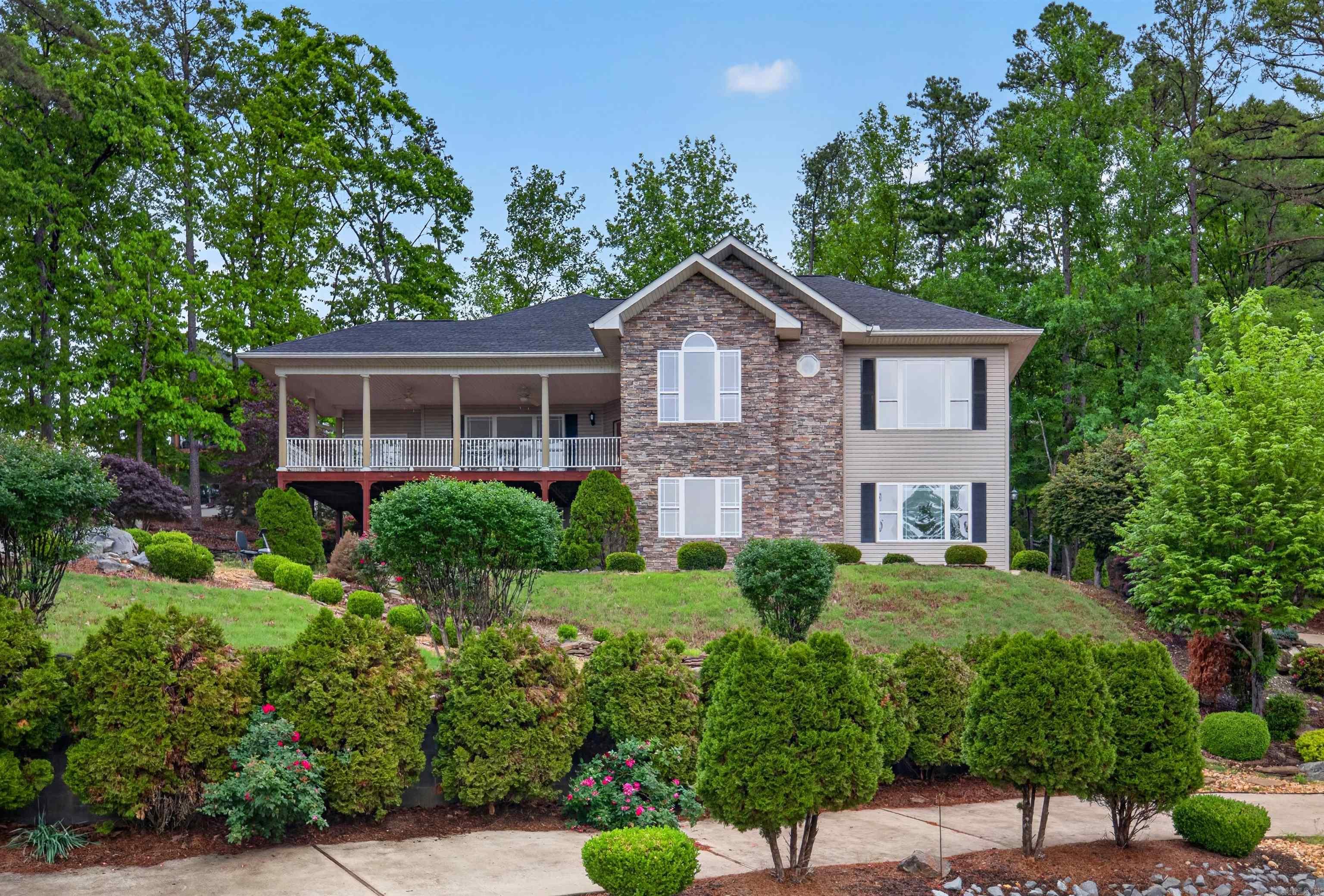 Salvatierra - Residential