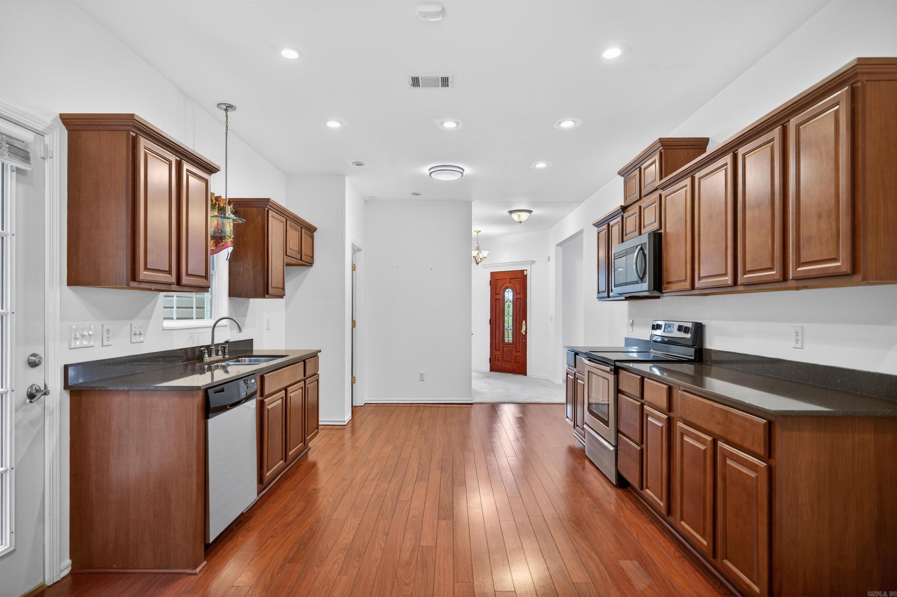 Salvatierra - Residential