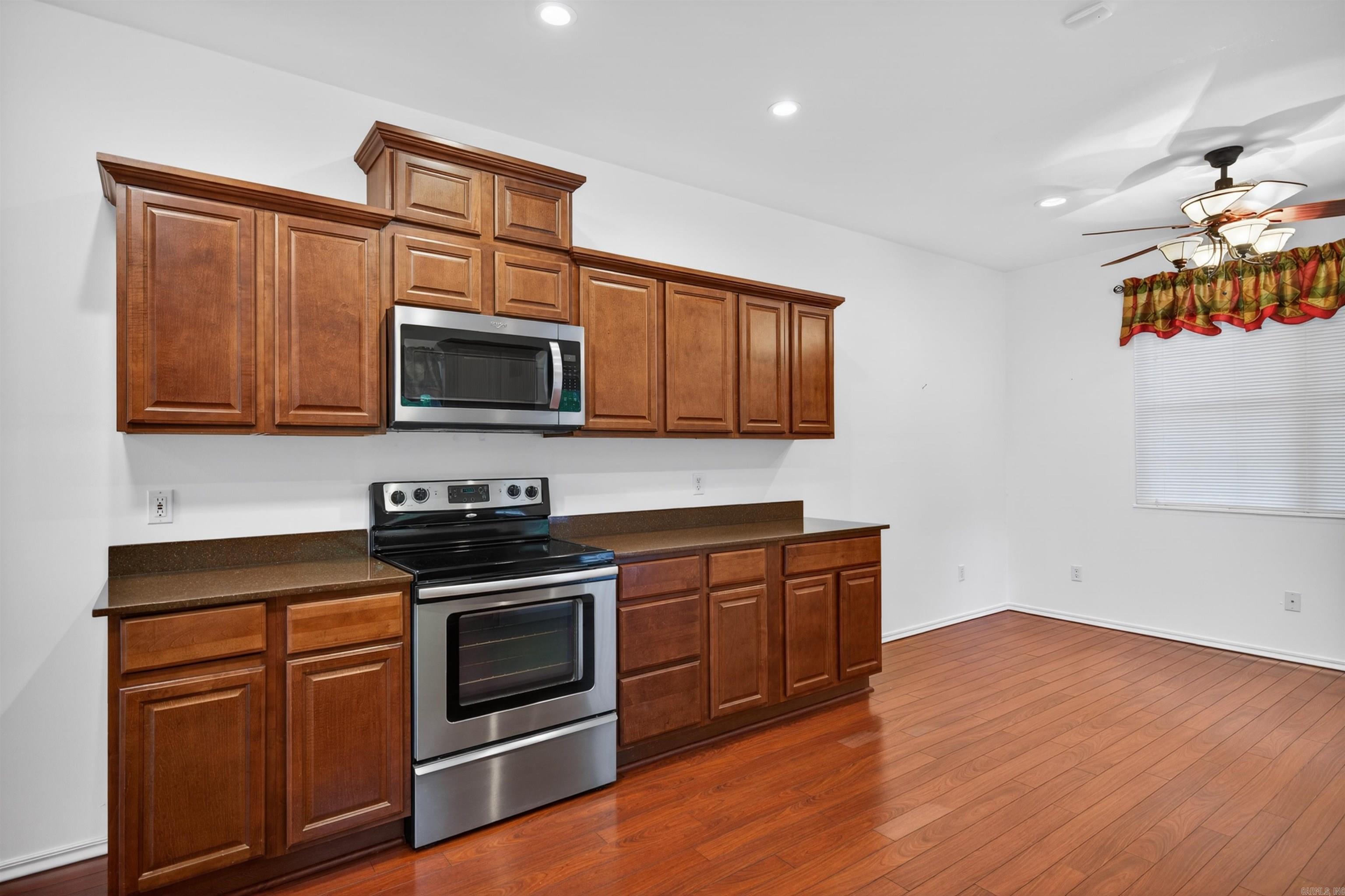 Salvatierra - Residential