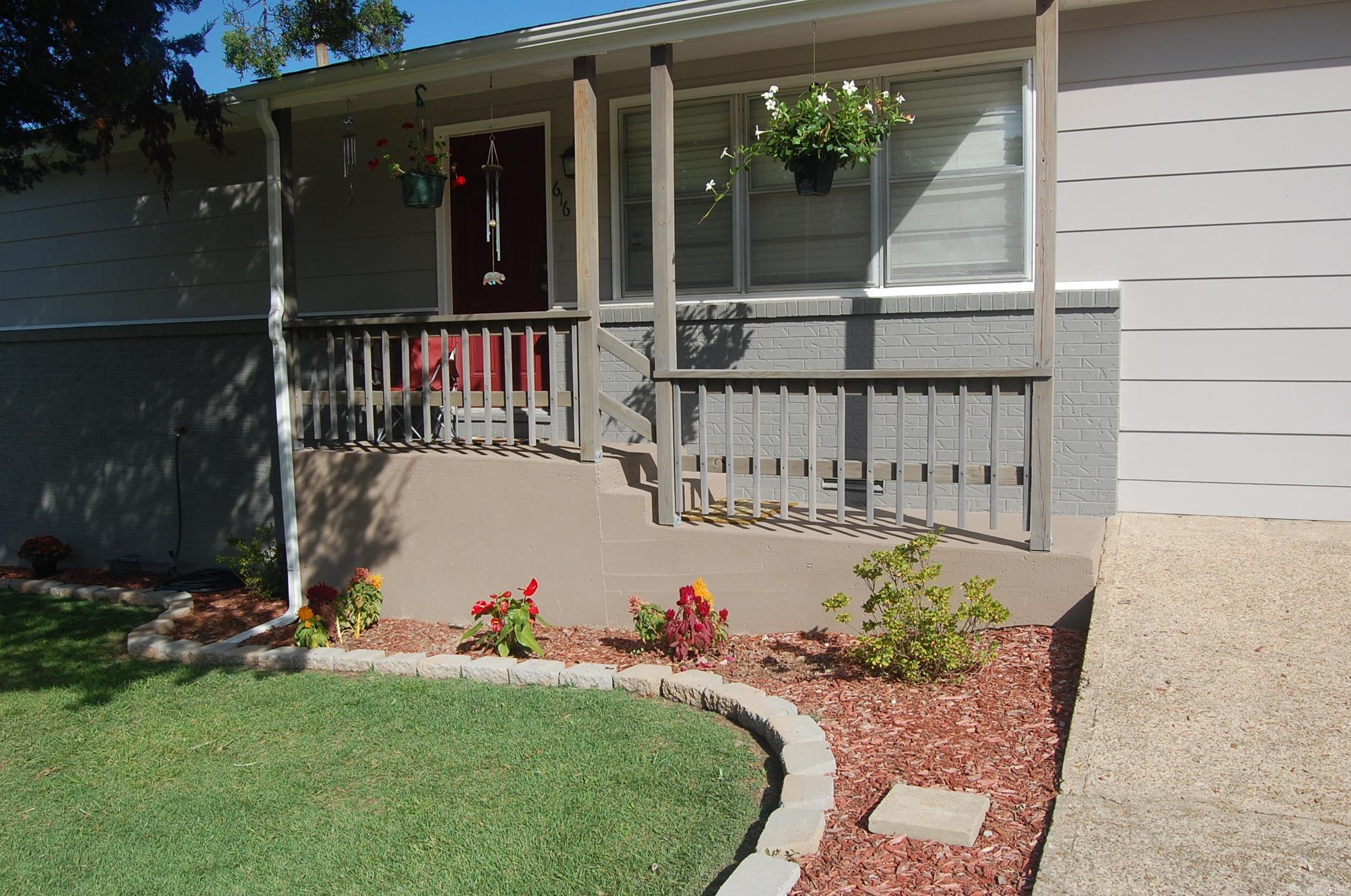 BREEZE HILLS - Residential