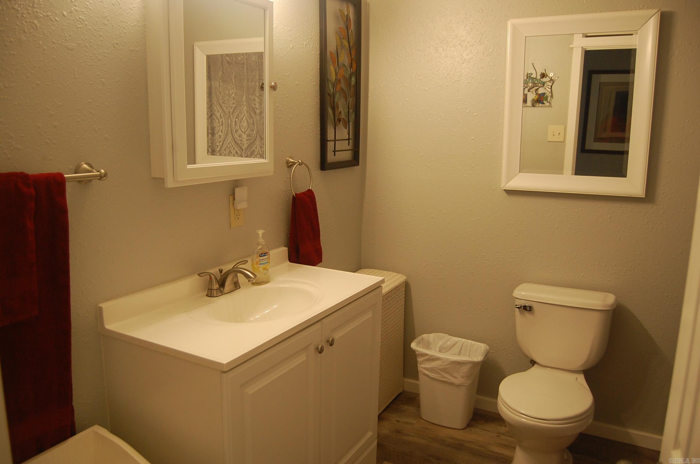 BREEZE HILLS - Residential