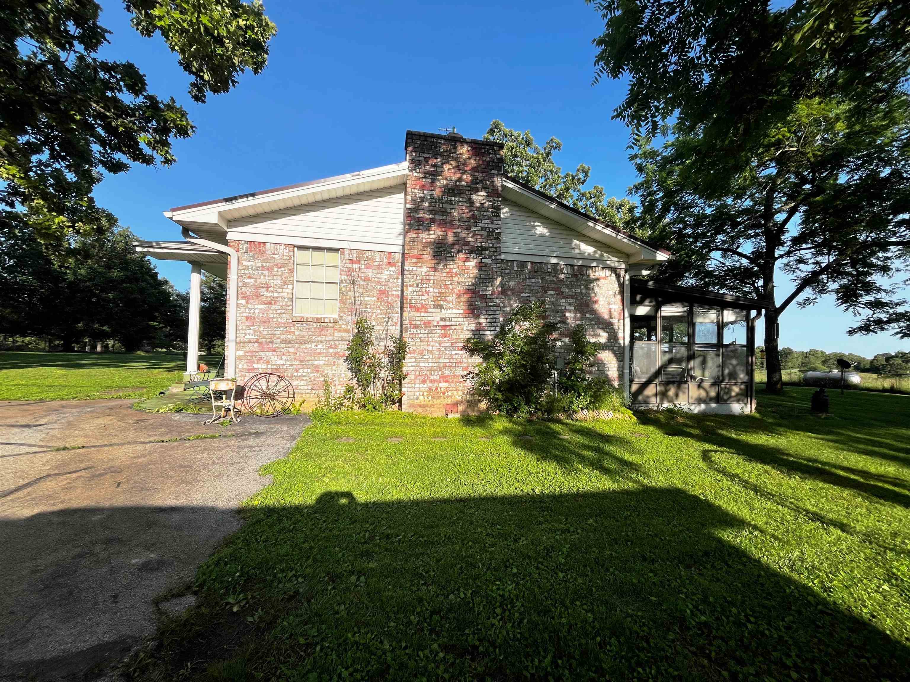 Metes & Bounds - Residential