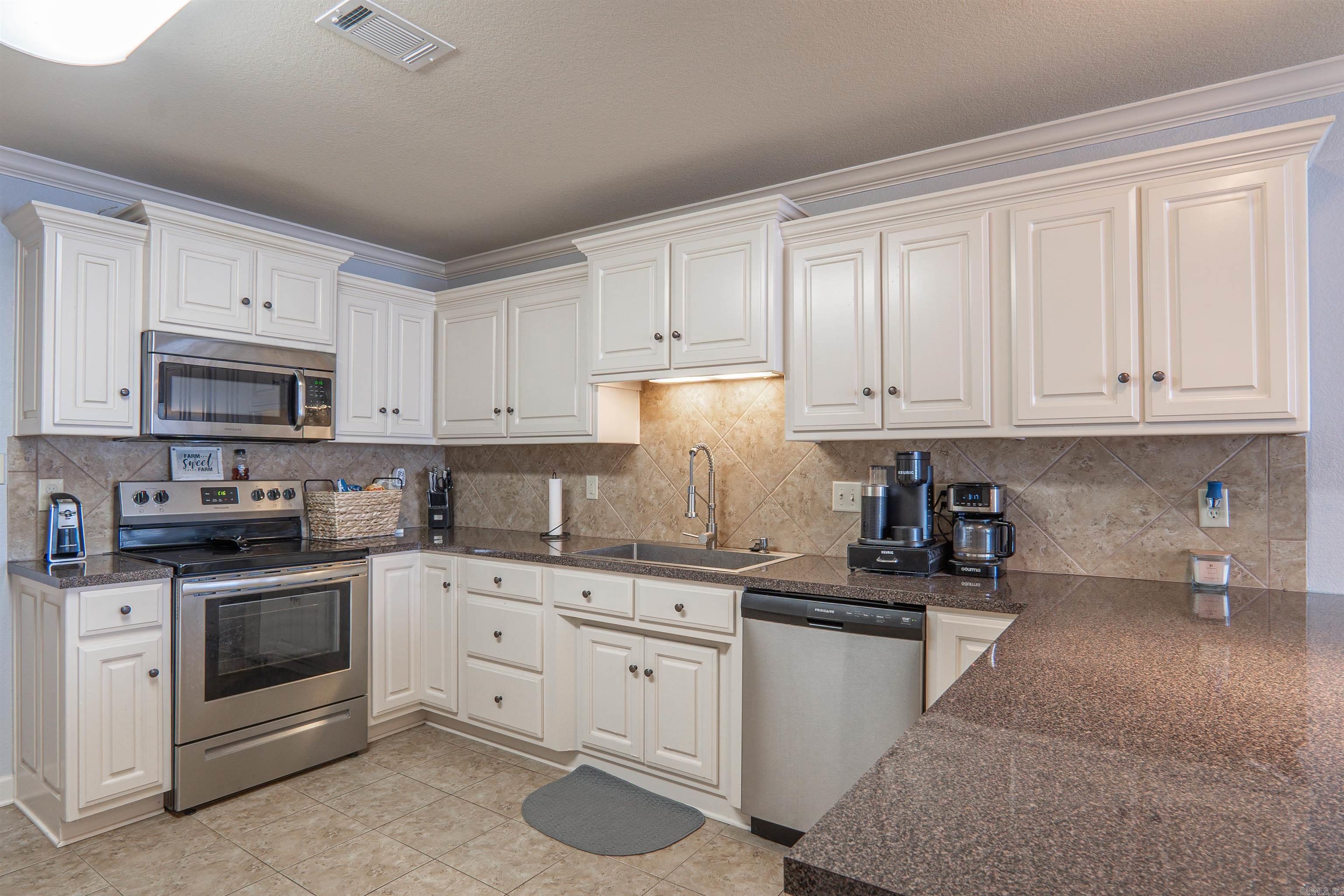 PLEASANT FOREST SUBDIVISION - Residential