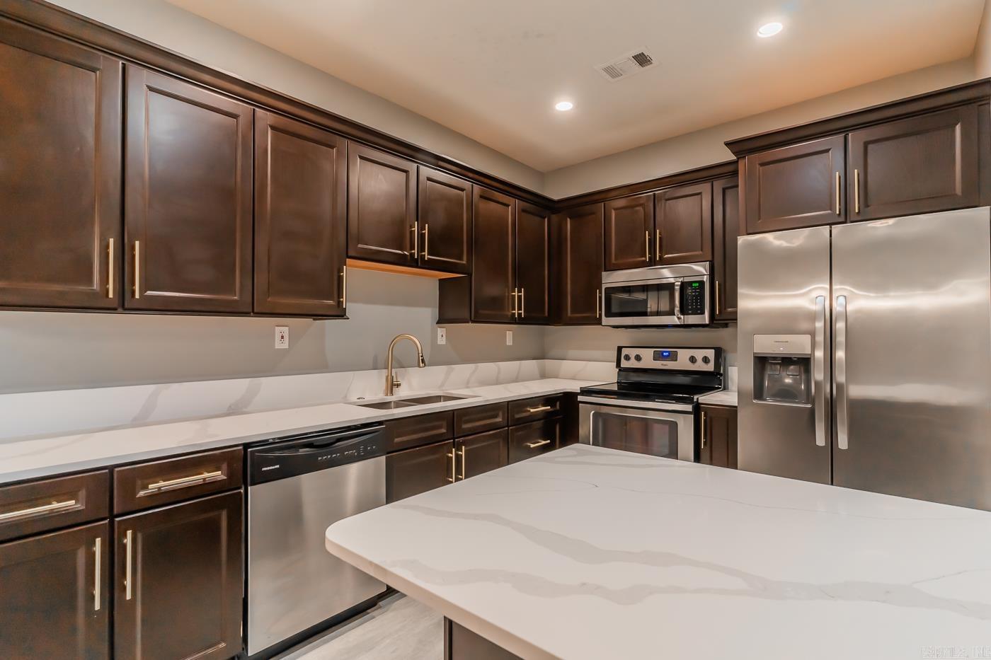 CRAFTSBURY VILLAGE - Residential