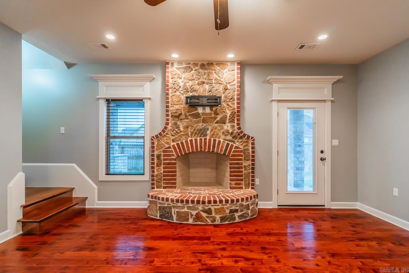 CRAFTSBURY VILLAGE - Residential