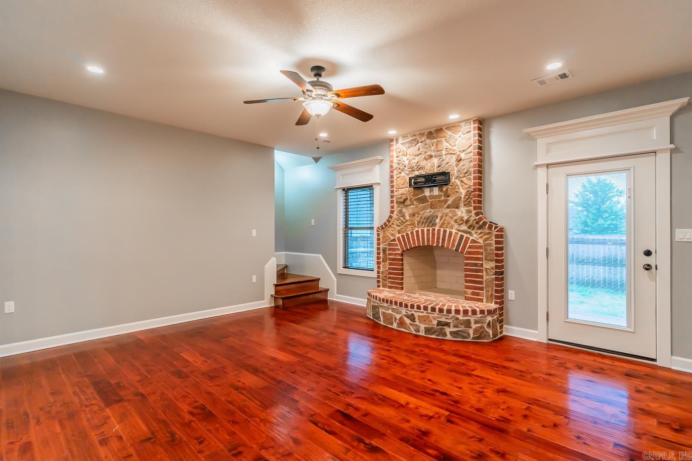 CRAFTSBURY VILLAGE - Residential