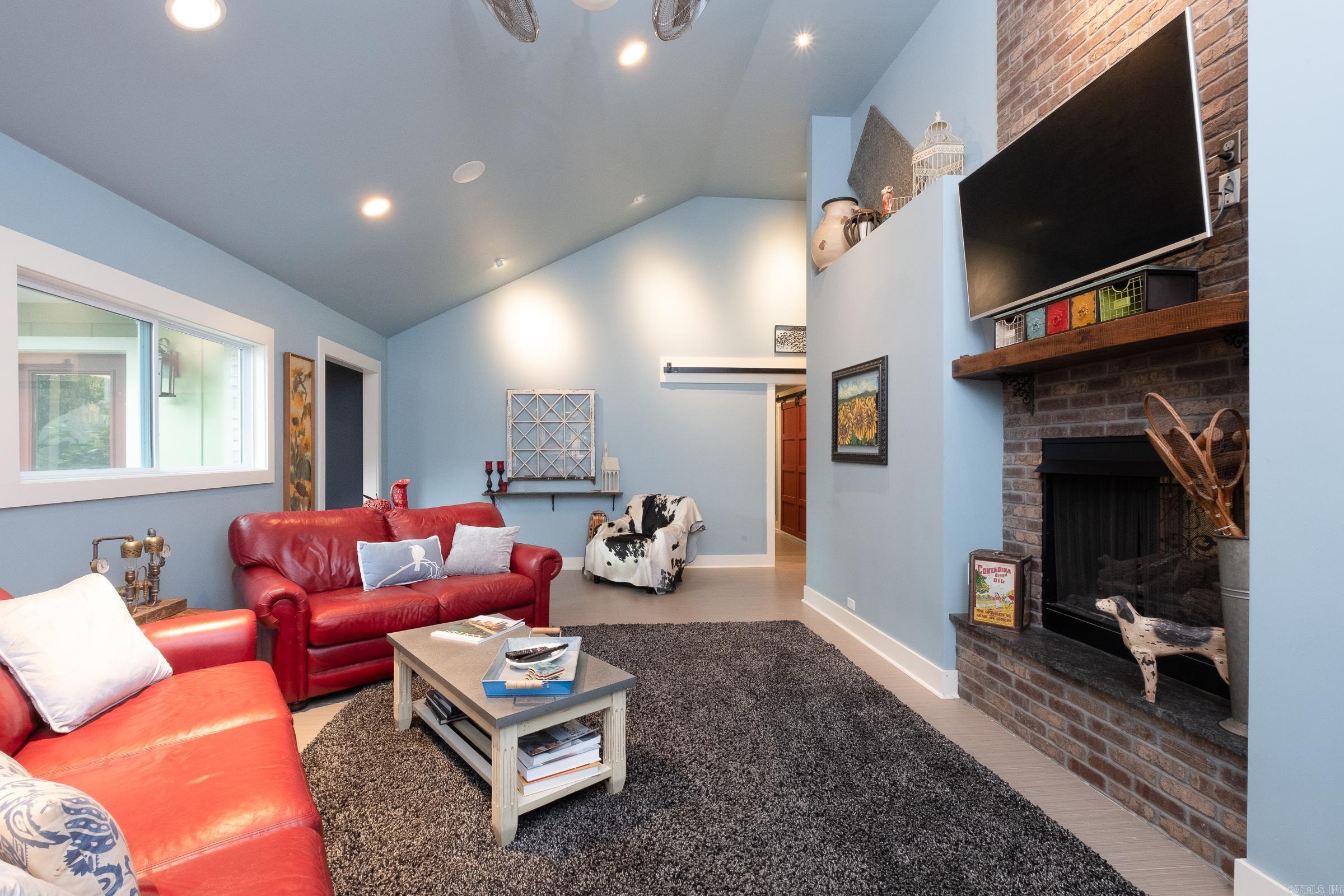 PROSPECT TERRACE - Residential