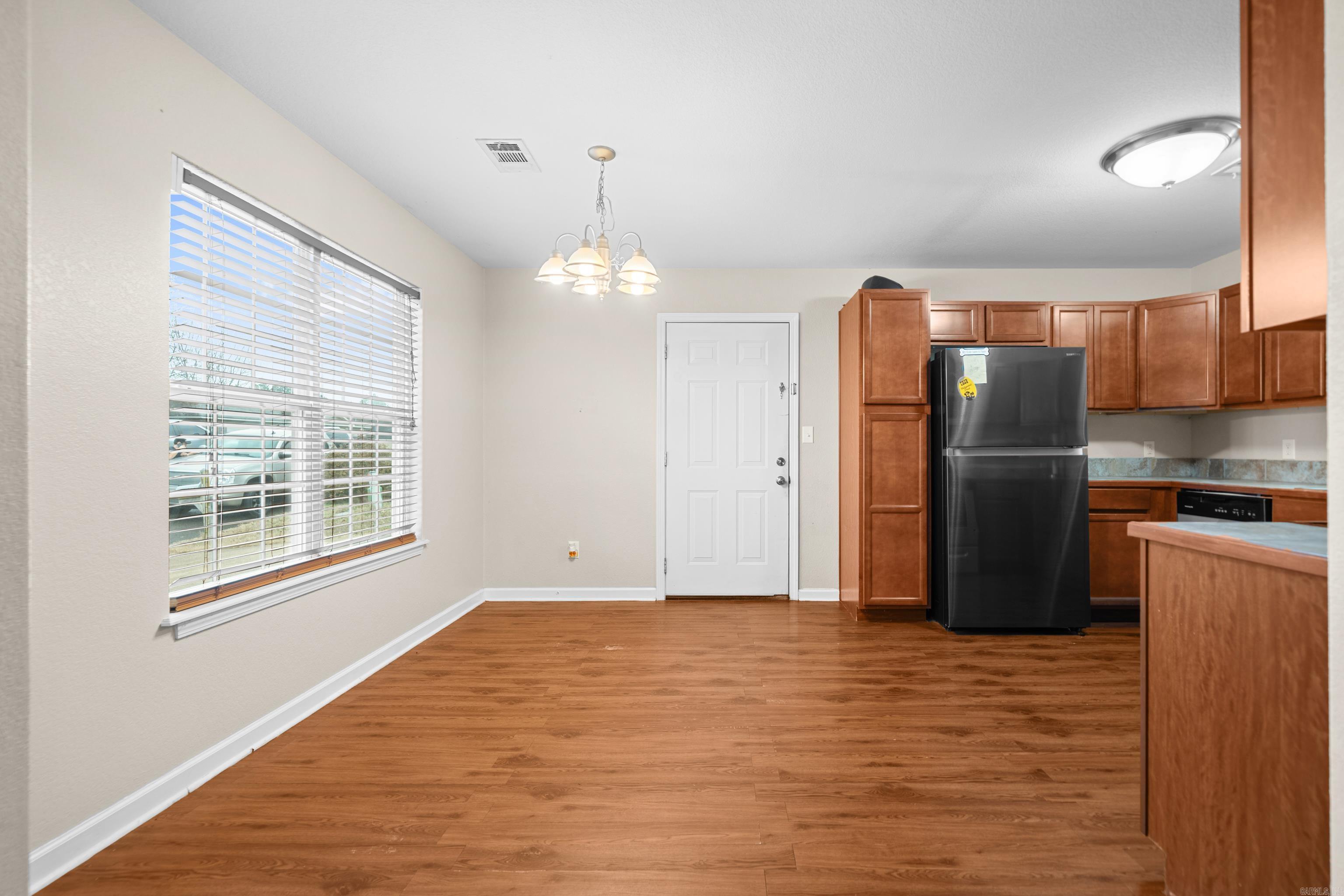 HICKORY HILLS - Residential