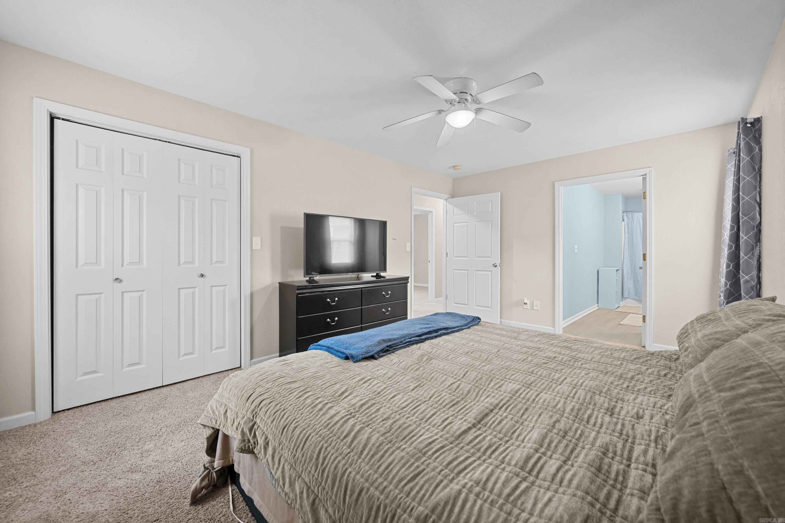 HICKORY HILLS - Residential