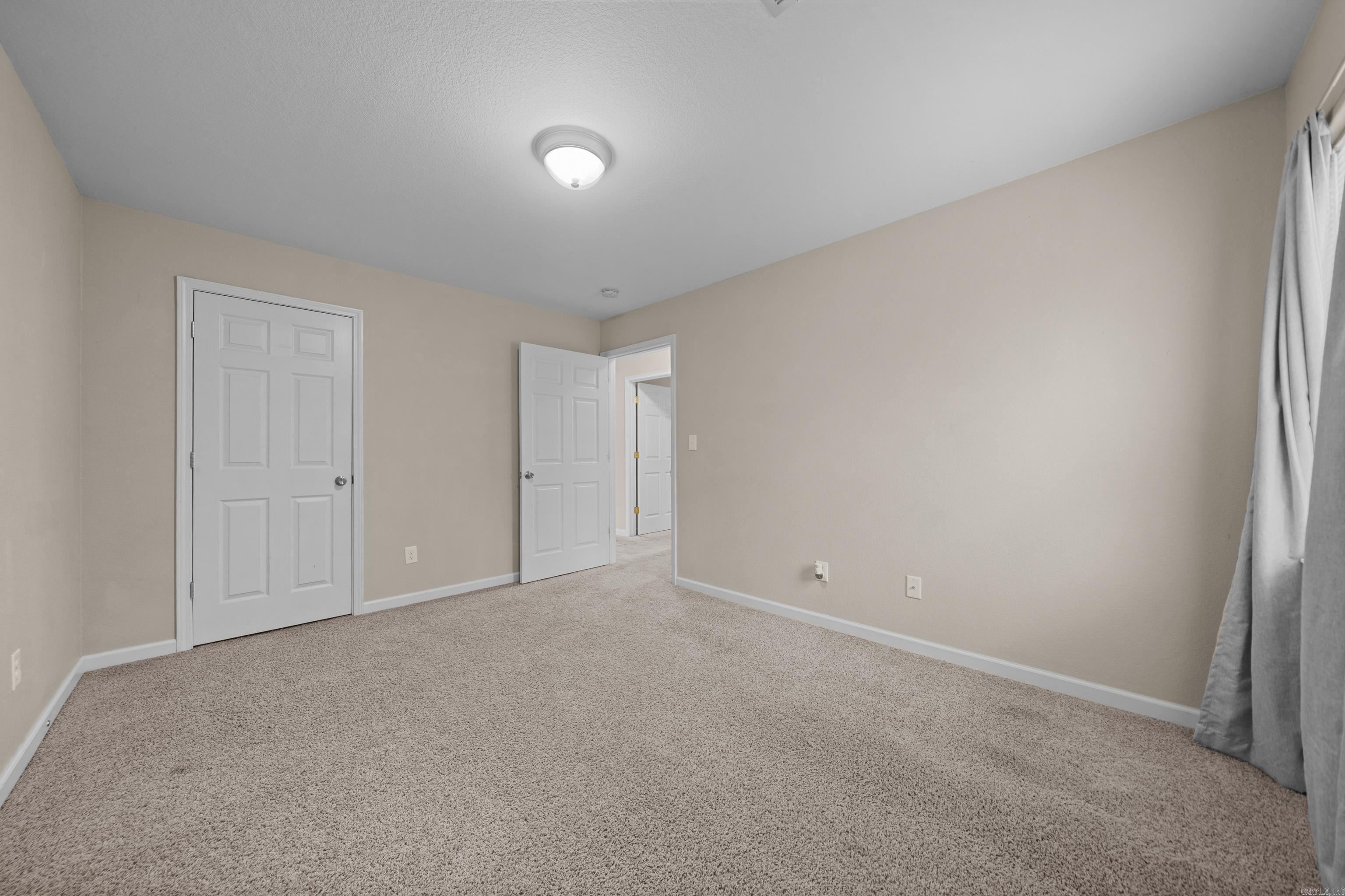 HICKORY HILLS - Residential