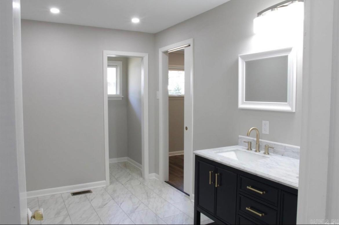 PARK HILL - Residential