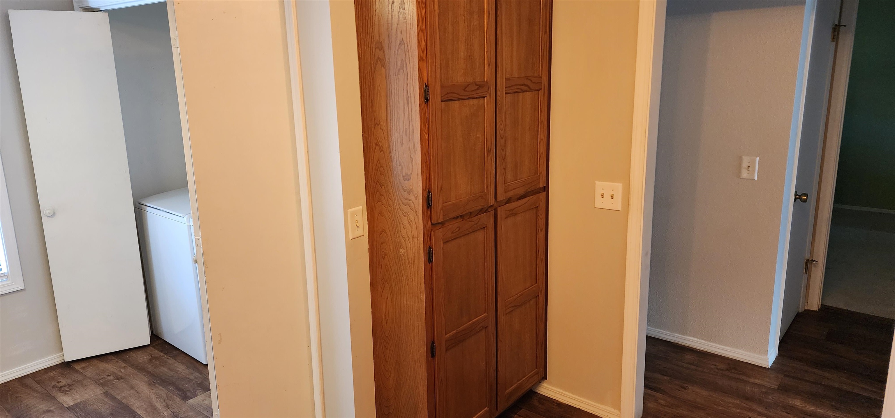 Cherokee Courts - Residential Lease