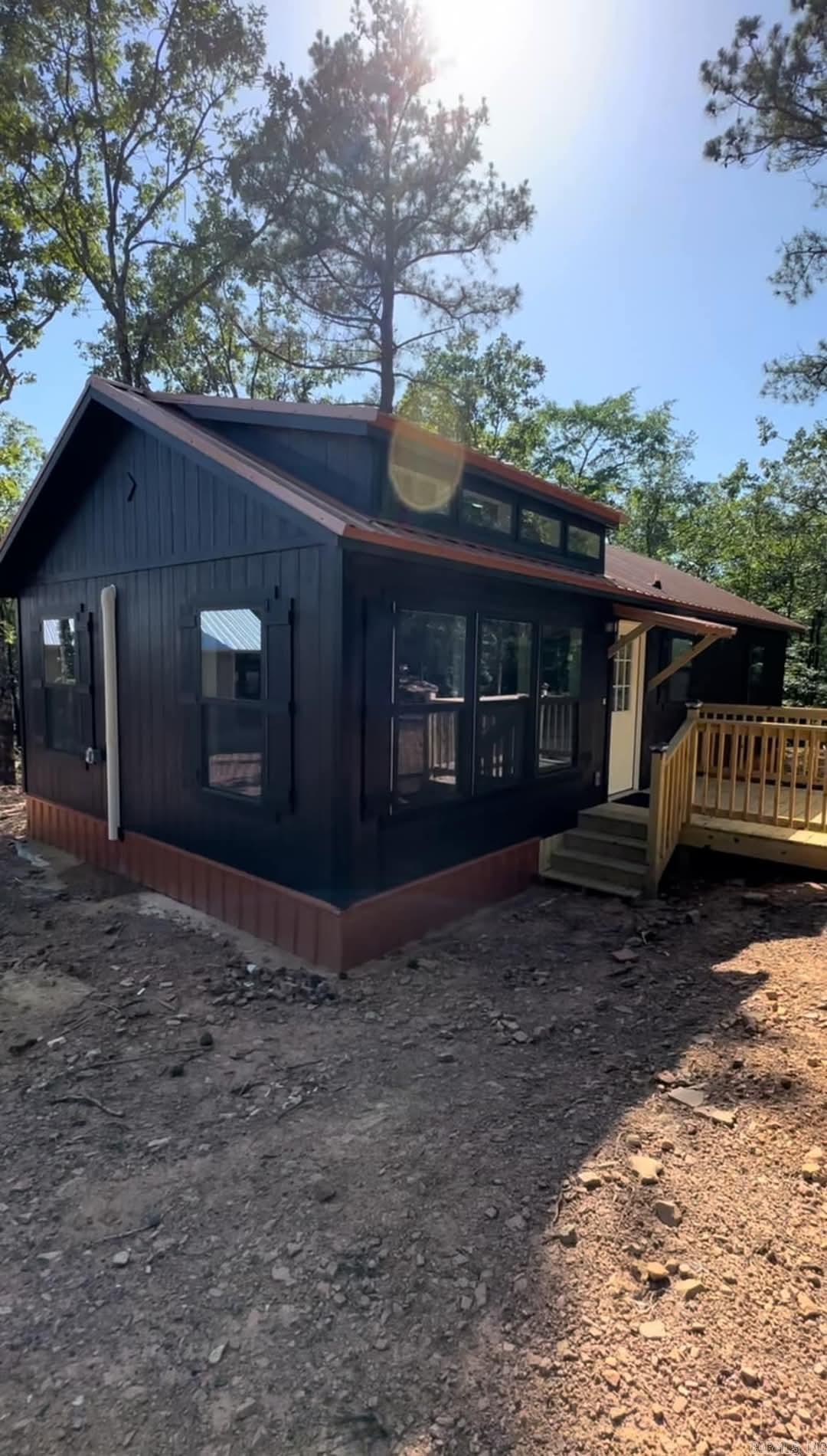 Metes & Bounds - Residential Income