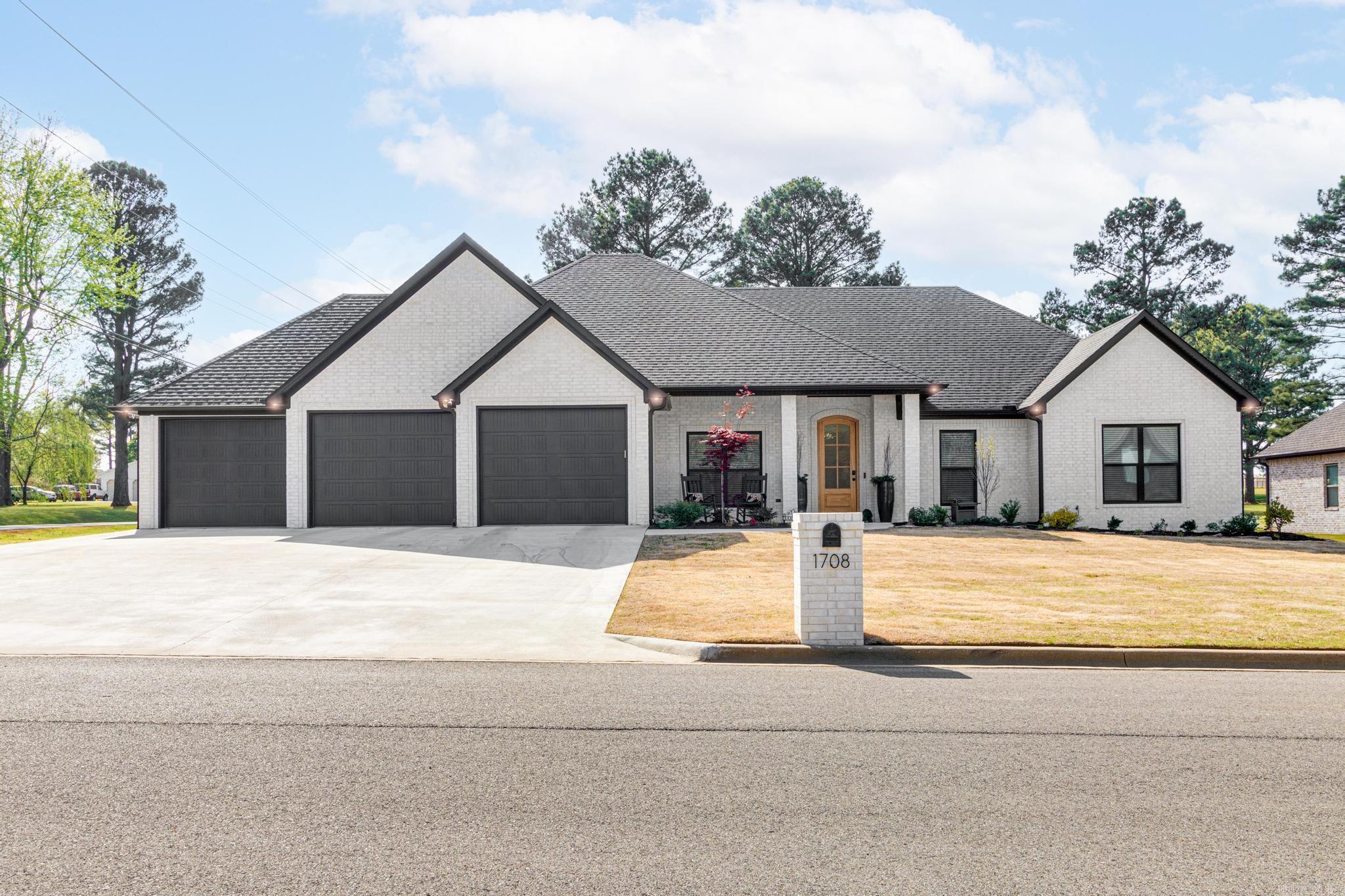 Cedar Creek - Residential