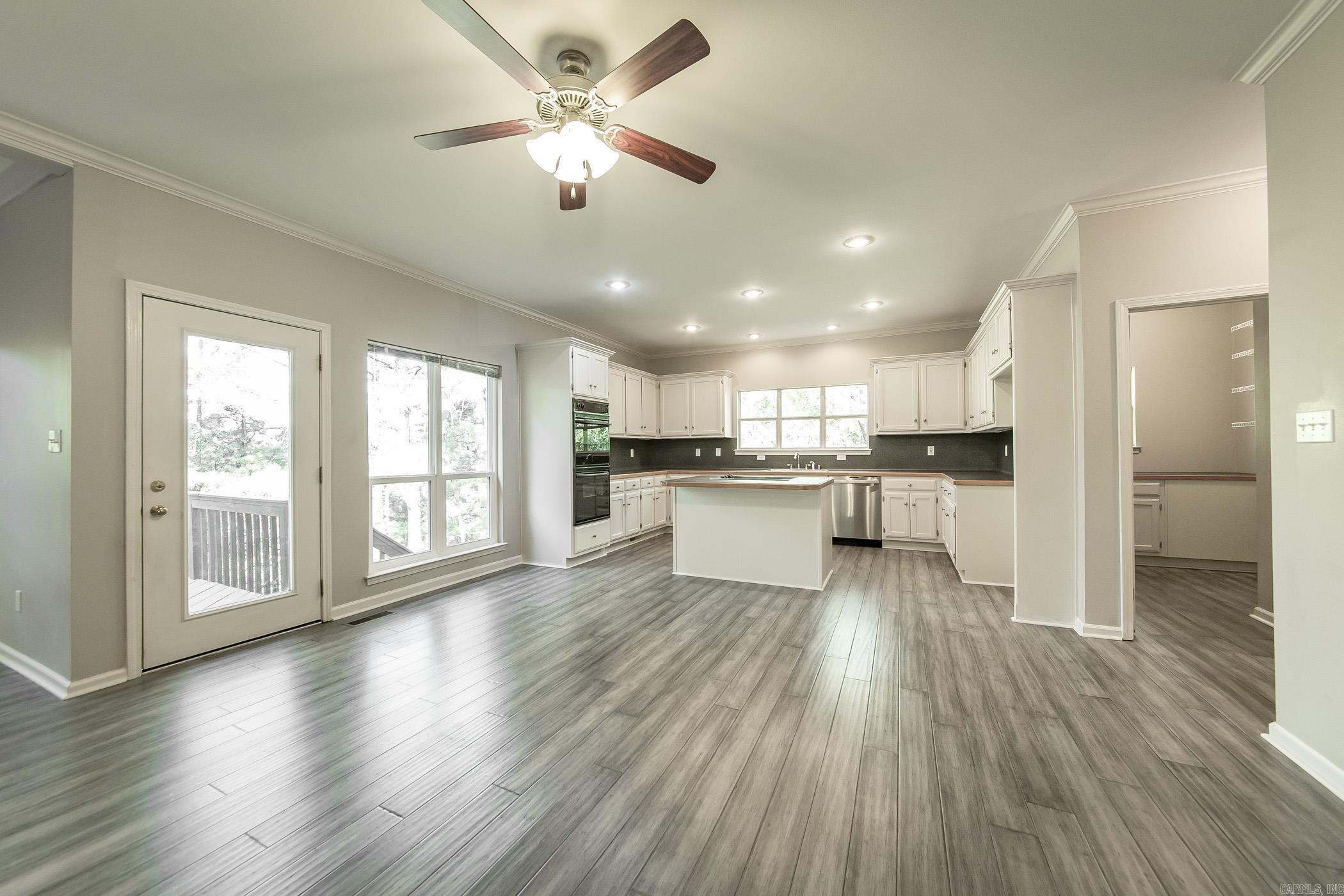 CHENAL RIDGE - Residential