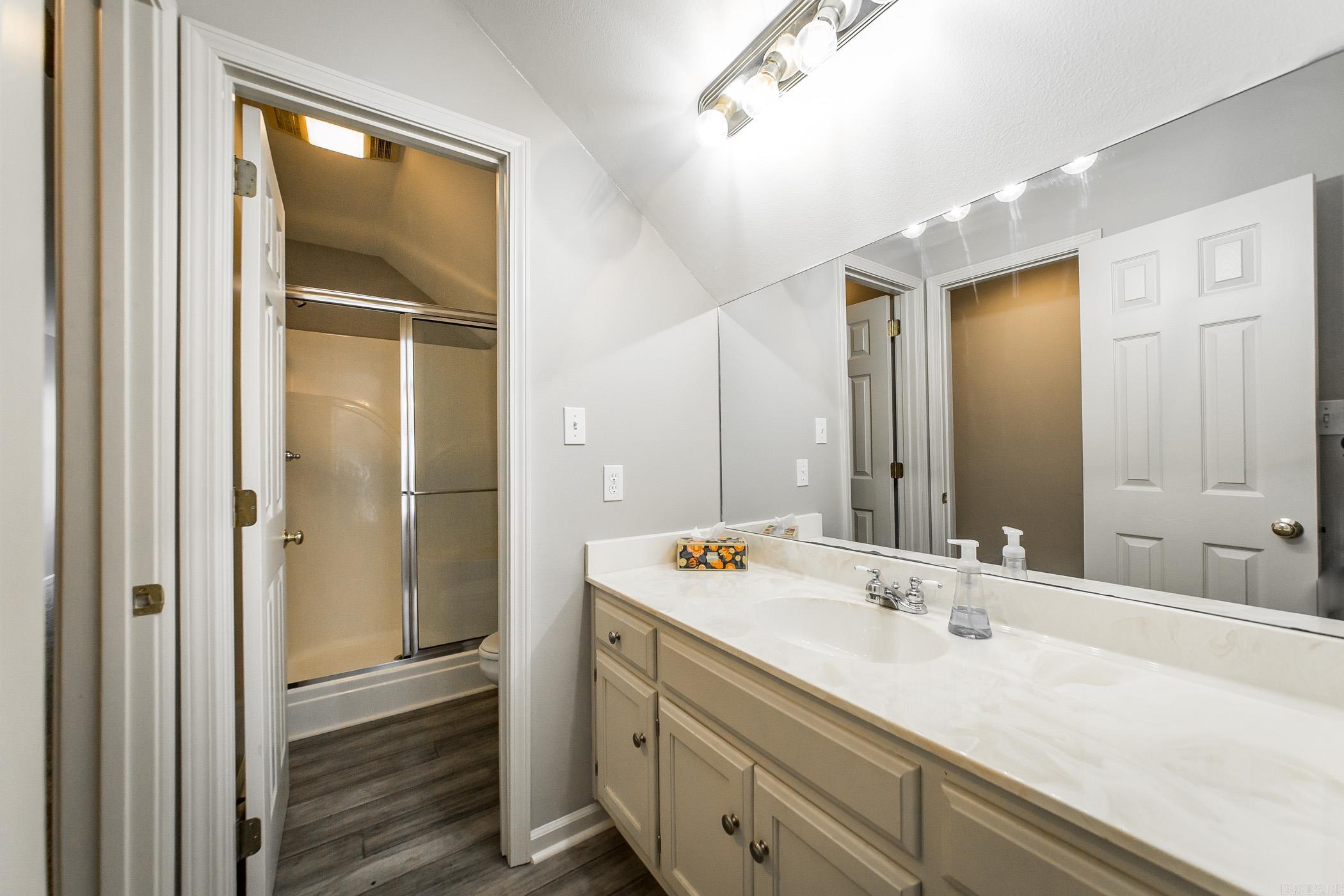 CHENAL RIDGE - Residential